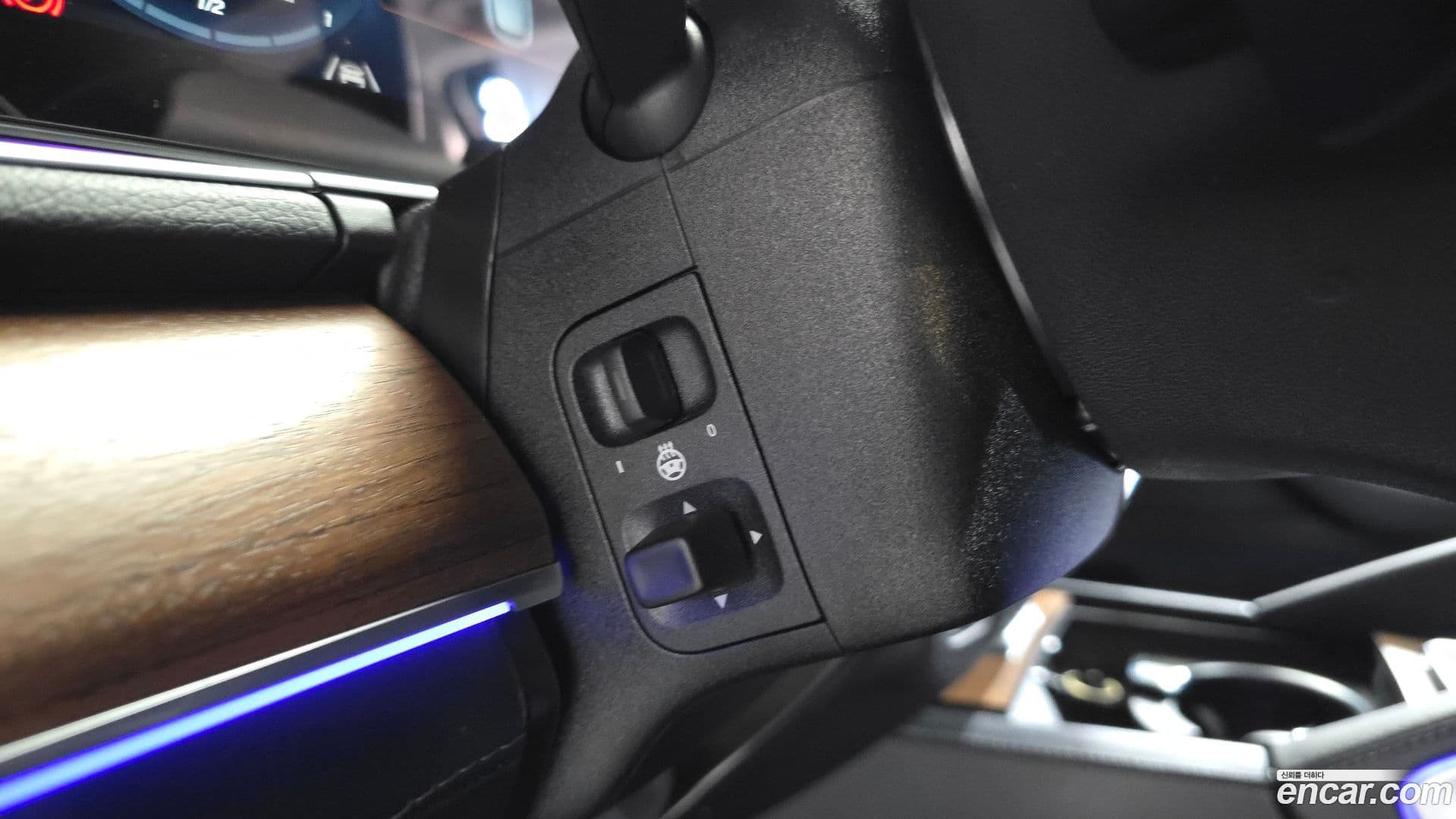 Main__Slider__Photo:GLE-Class Mercedes-Benz 2021.5-16