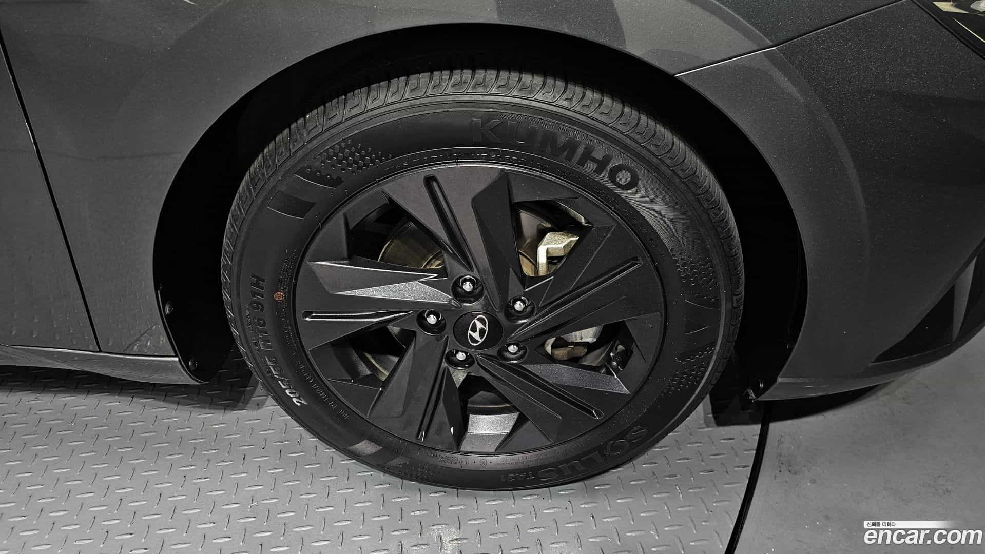 AVANTE Hyundai 2021.10-OUTER-005