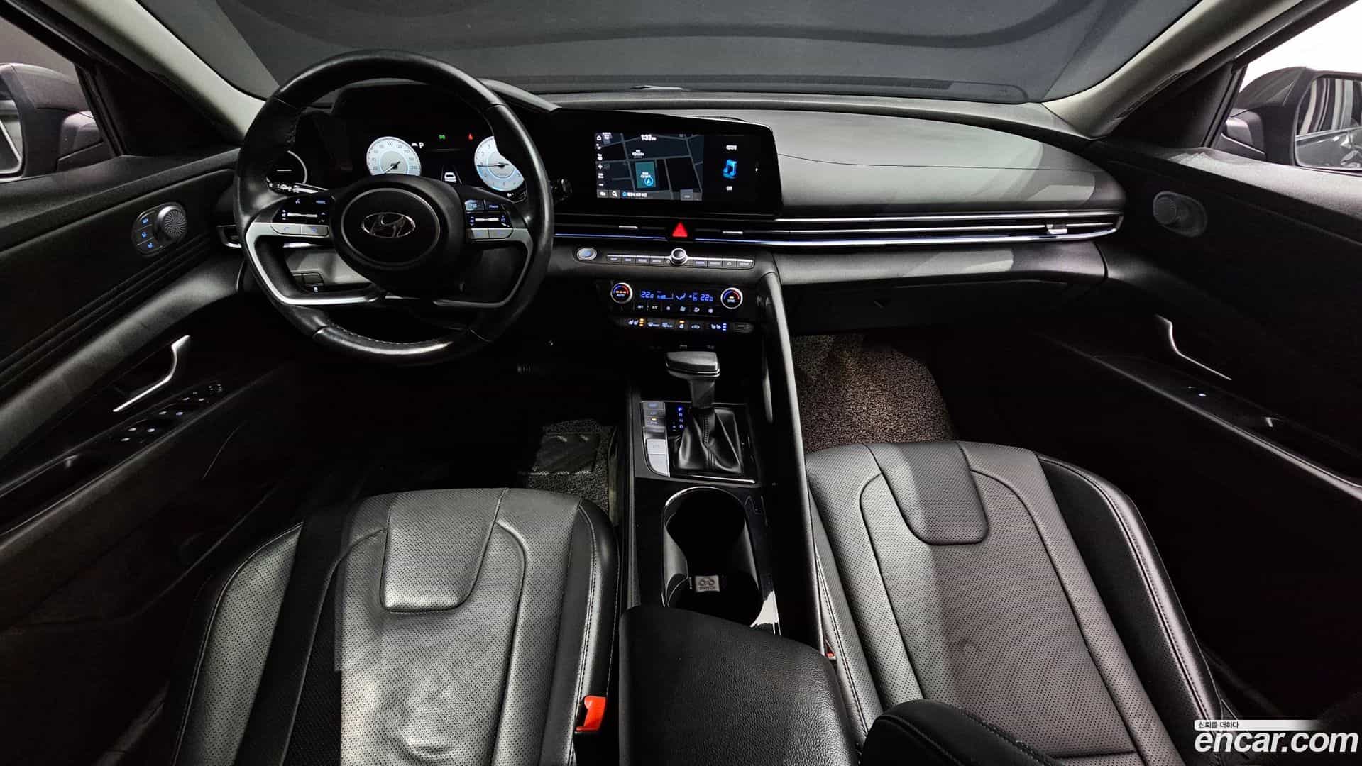 AVANTE Hyundai 2021.10-INNER-007