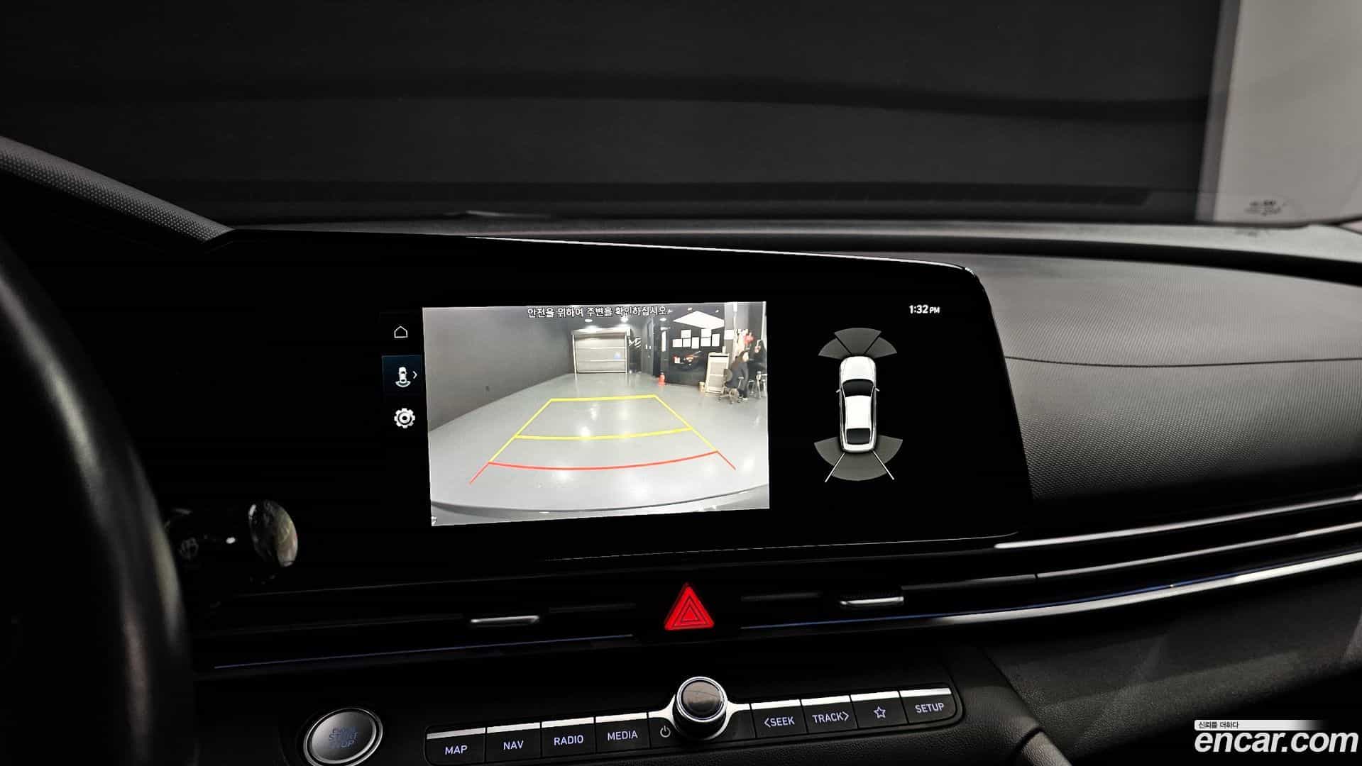 AVANTE Hyundai 2021.10-OPTION-018