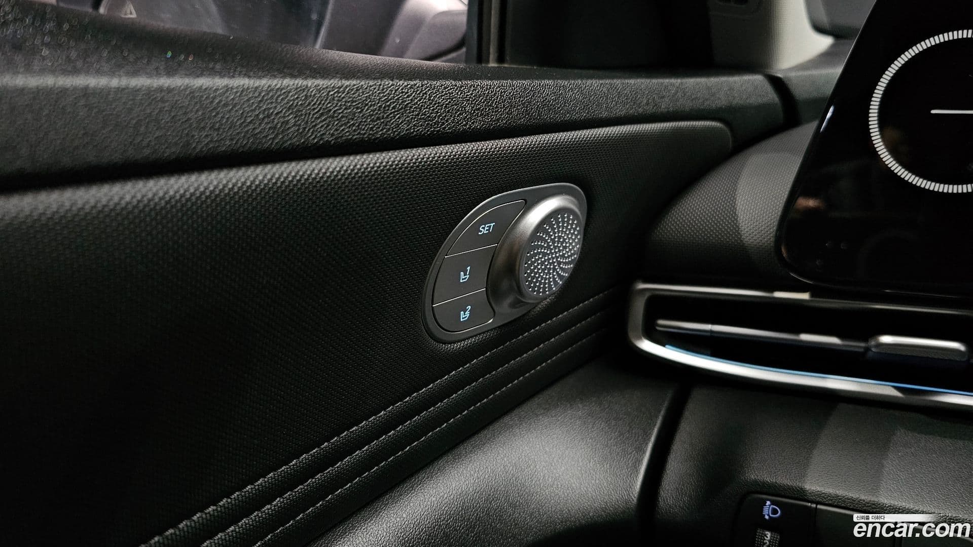 Main__Slider__Photo:AVANTE Hyundai 2021.10-15