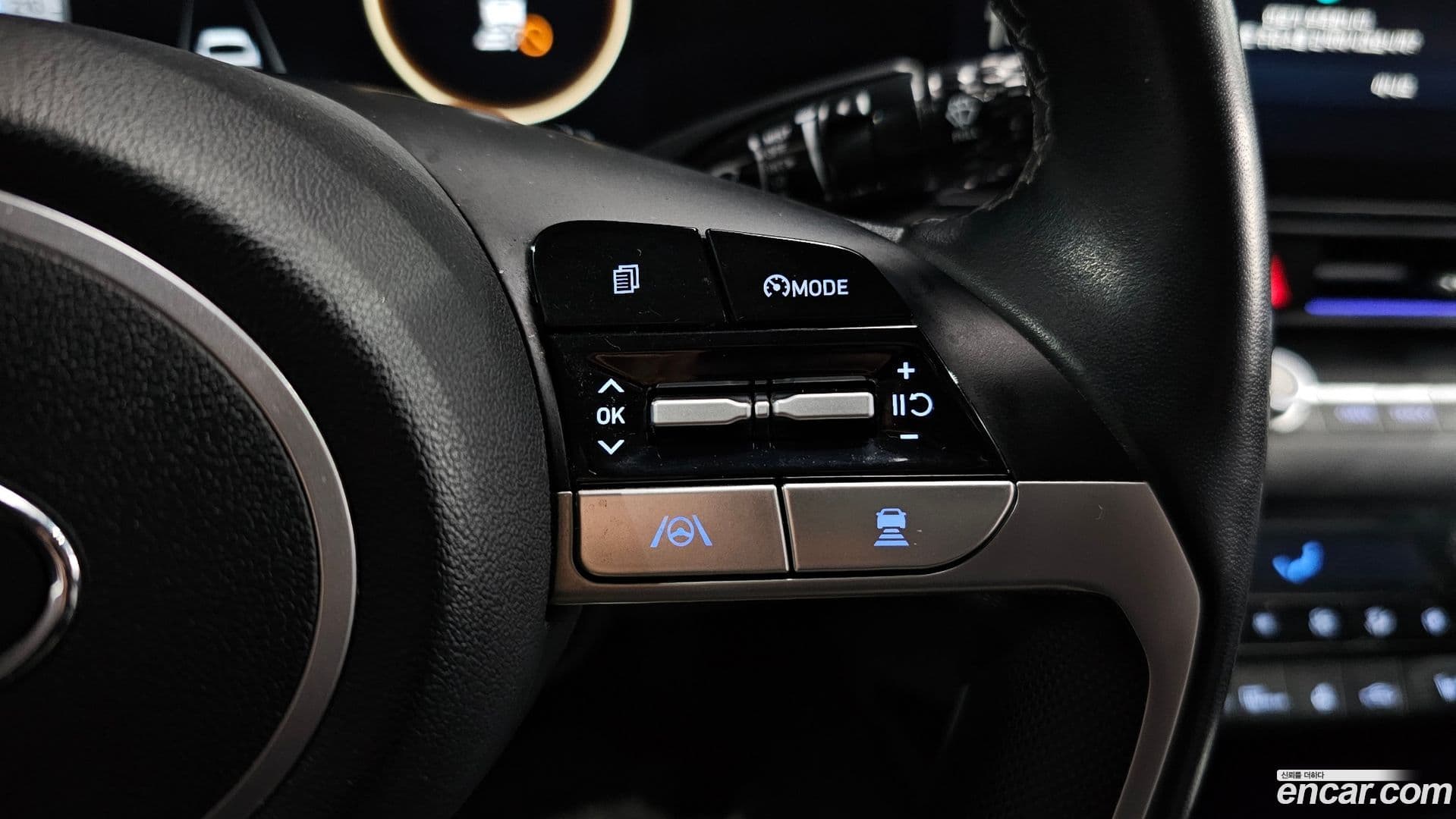 Main__Slider__Photo:AVANTE Hyundai 2021.10-19