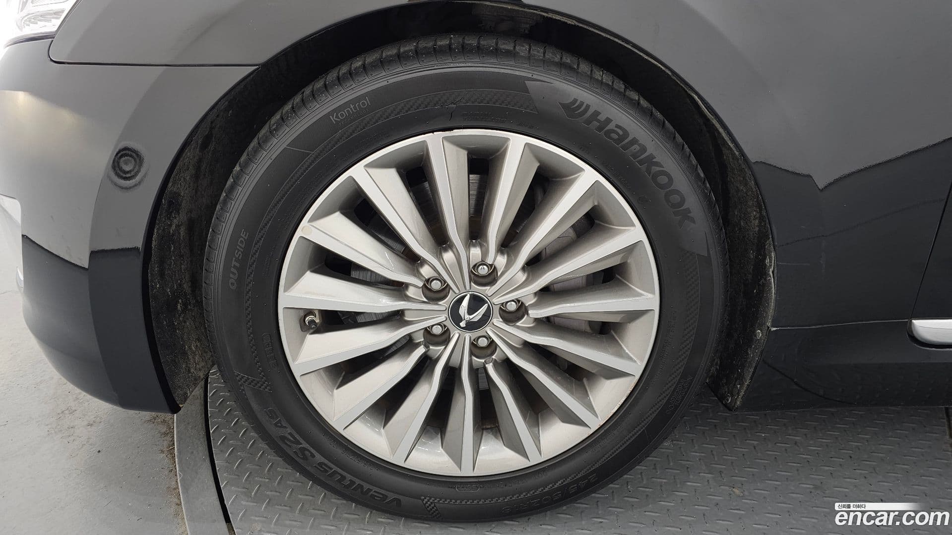 Main__Slider__Photo:Equus Hyundai 2013.8-4