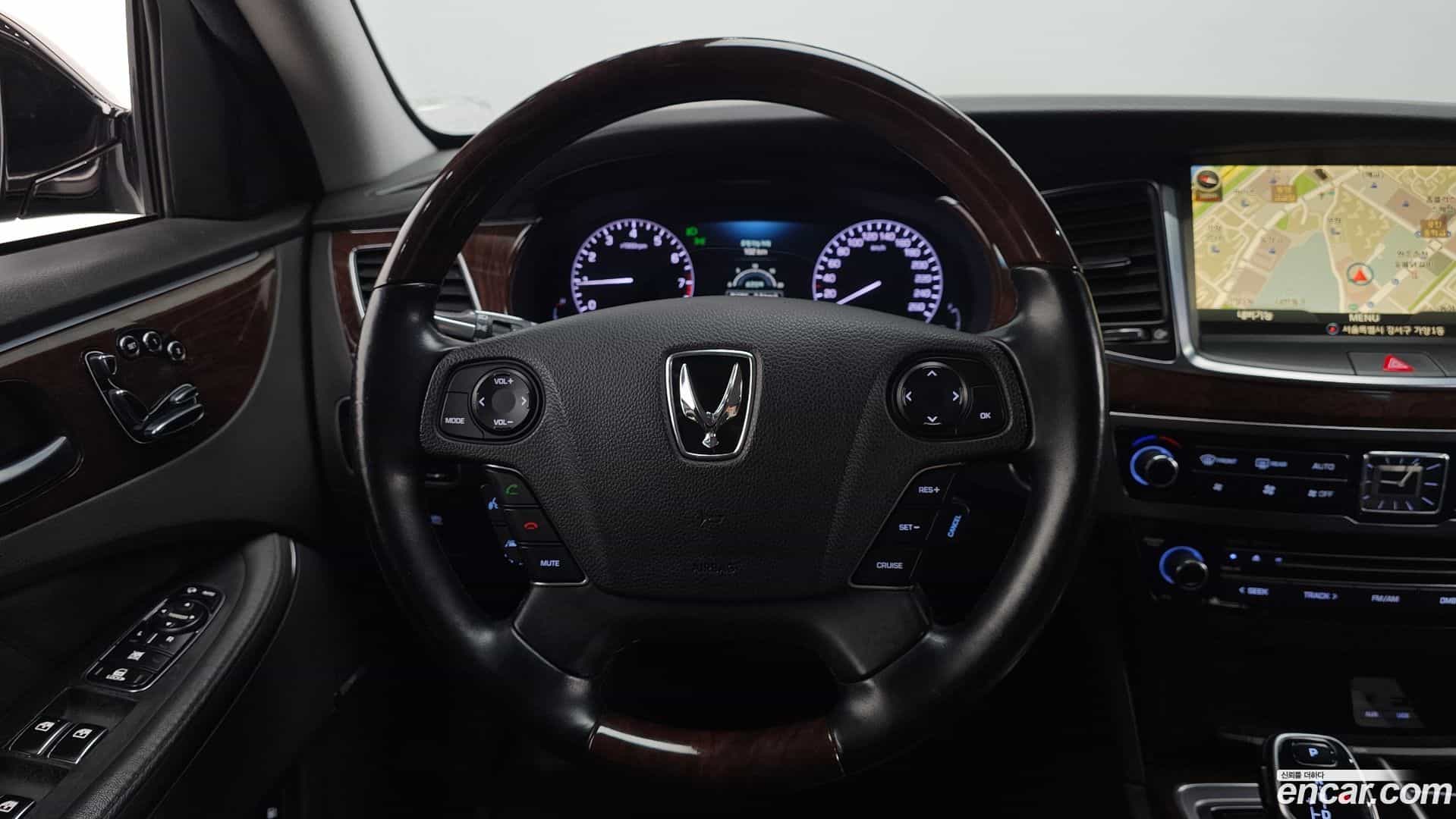 Equus Hyundai 2013.8-OPTION-017