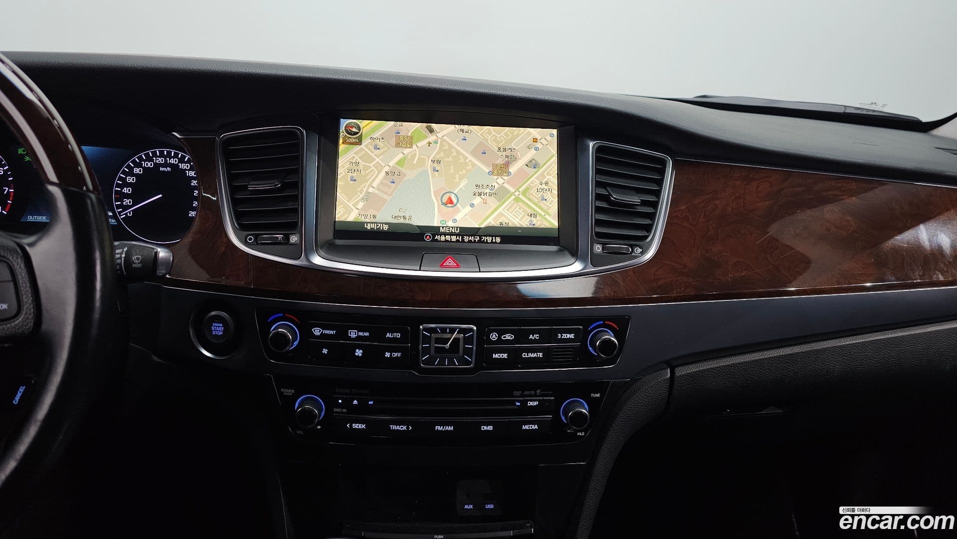 Main__Slider__Photo:Equus Hyundai 2013.8-13