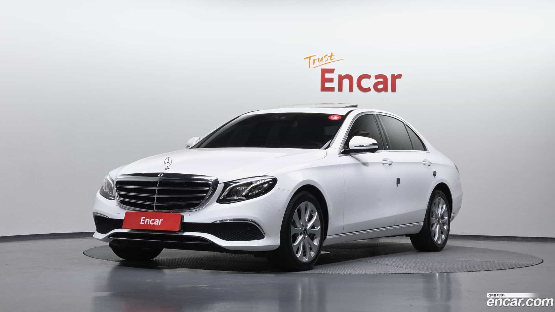 E-Class Mercedes-Benz 2019.3-OUTER-001