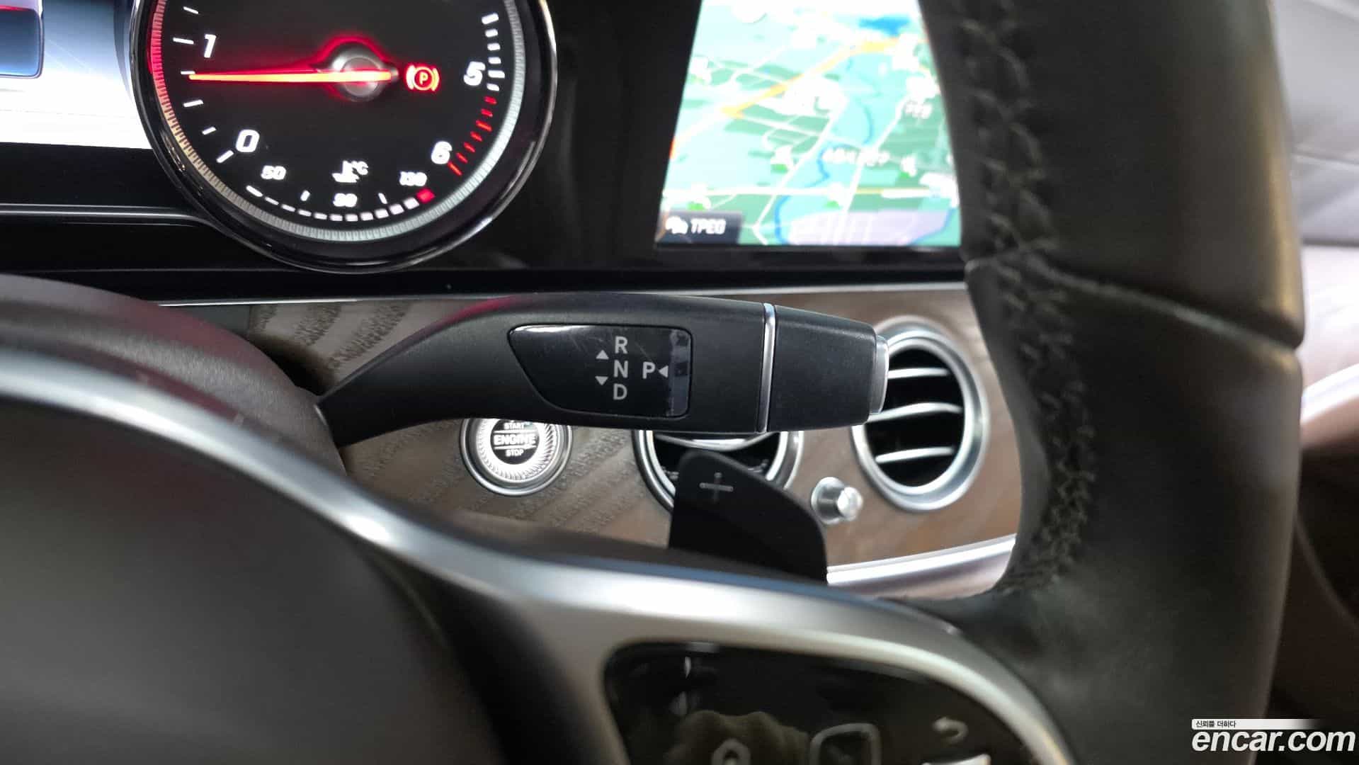 E-Class Mercedes-Benz 2019.3-INNER-009