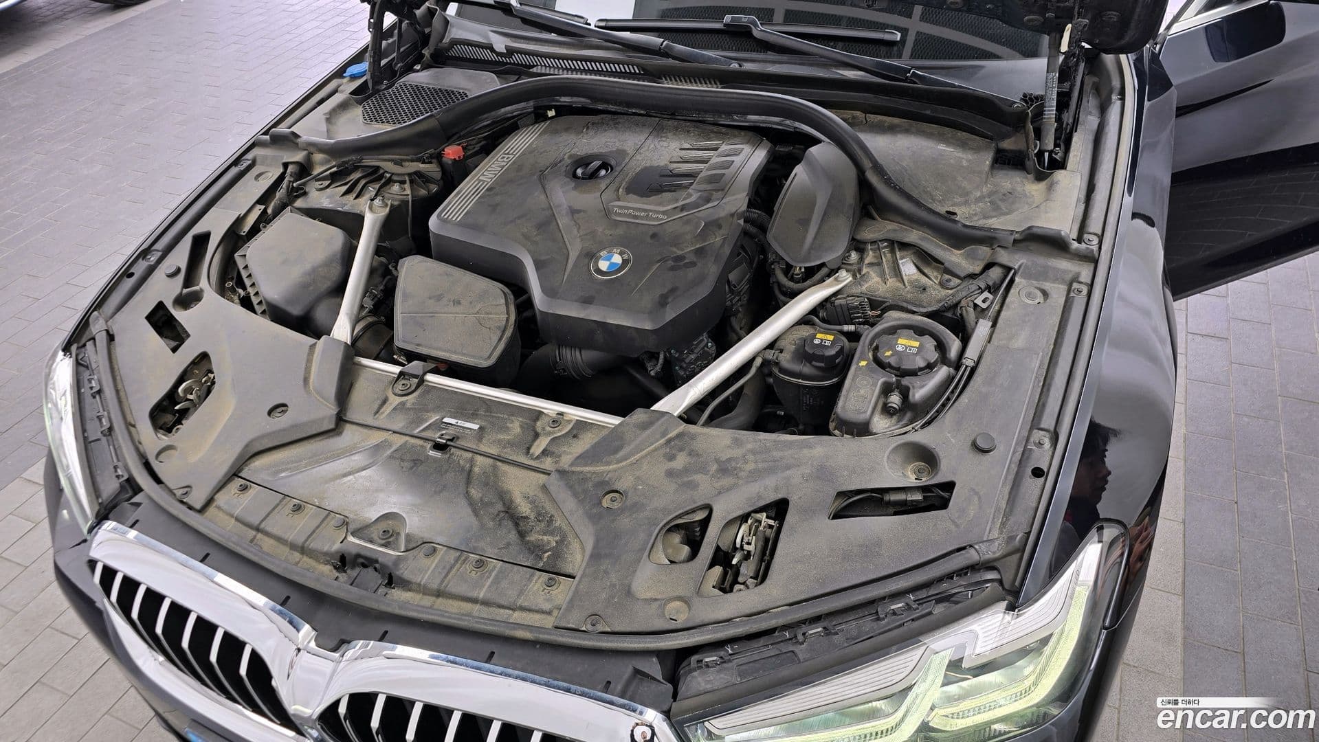 Main__Slider__Photo:5-Series BMW 2021.11-5