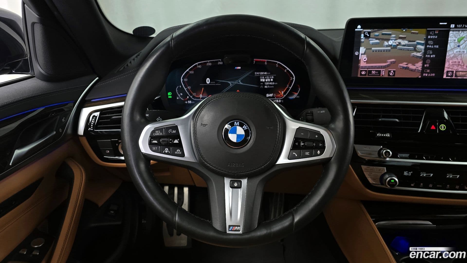 Main__Slider__Photo:5-Series BMW 2021.11-12