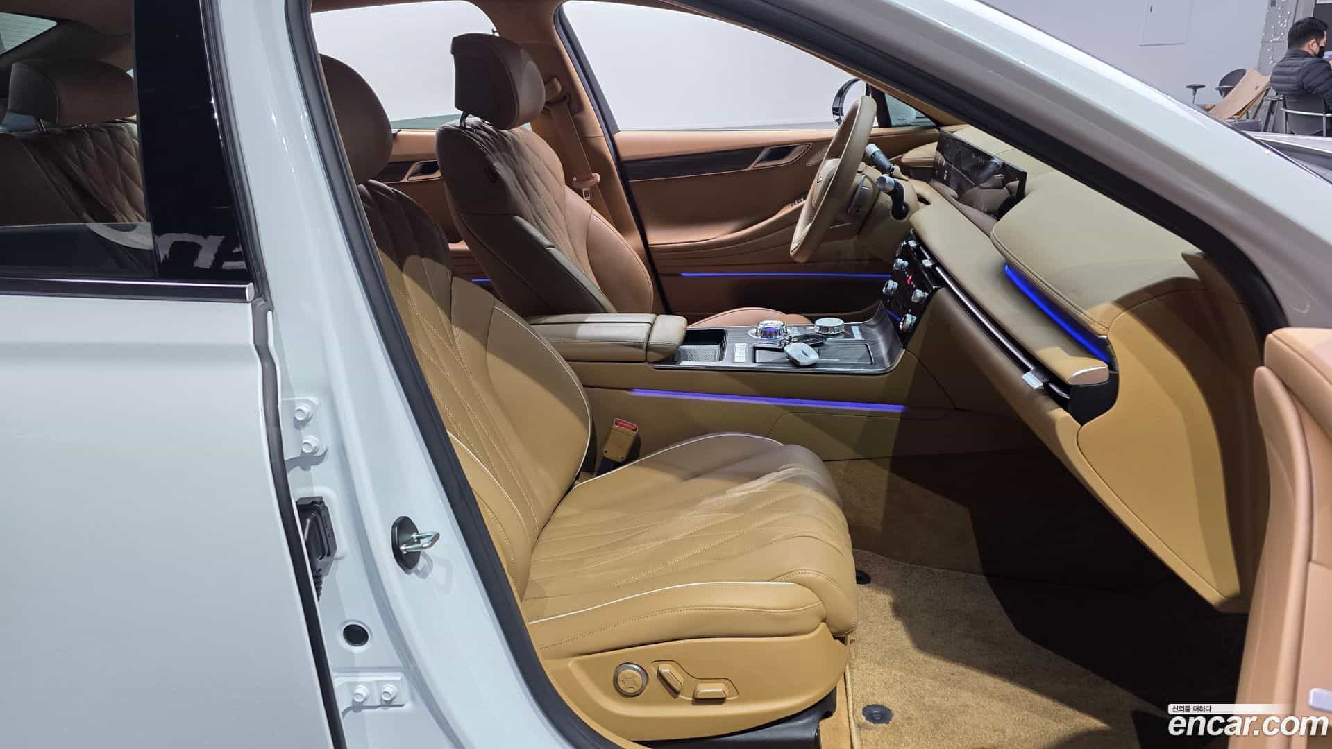 G80 Genesis 2024.2-INNER-010