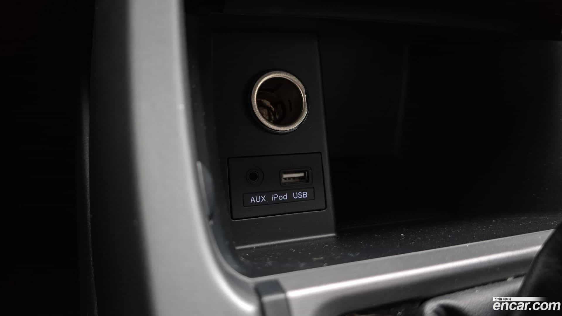 AVANTE Hyundai 2014.11-OPTION-023