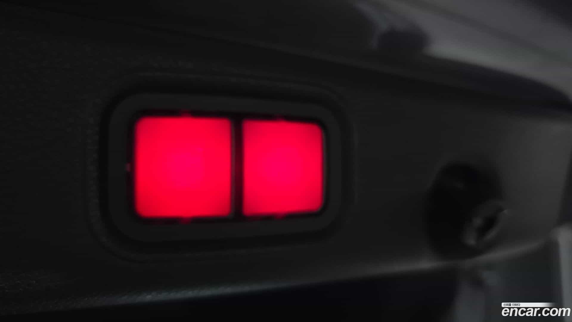 E-Class Mercedes-Benz 2017.7-OPTION-024