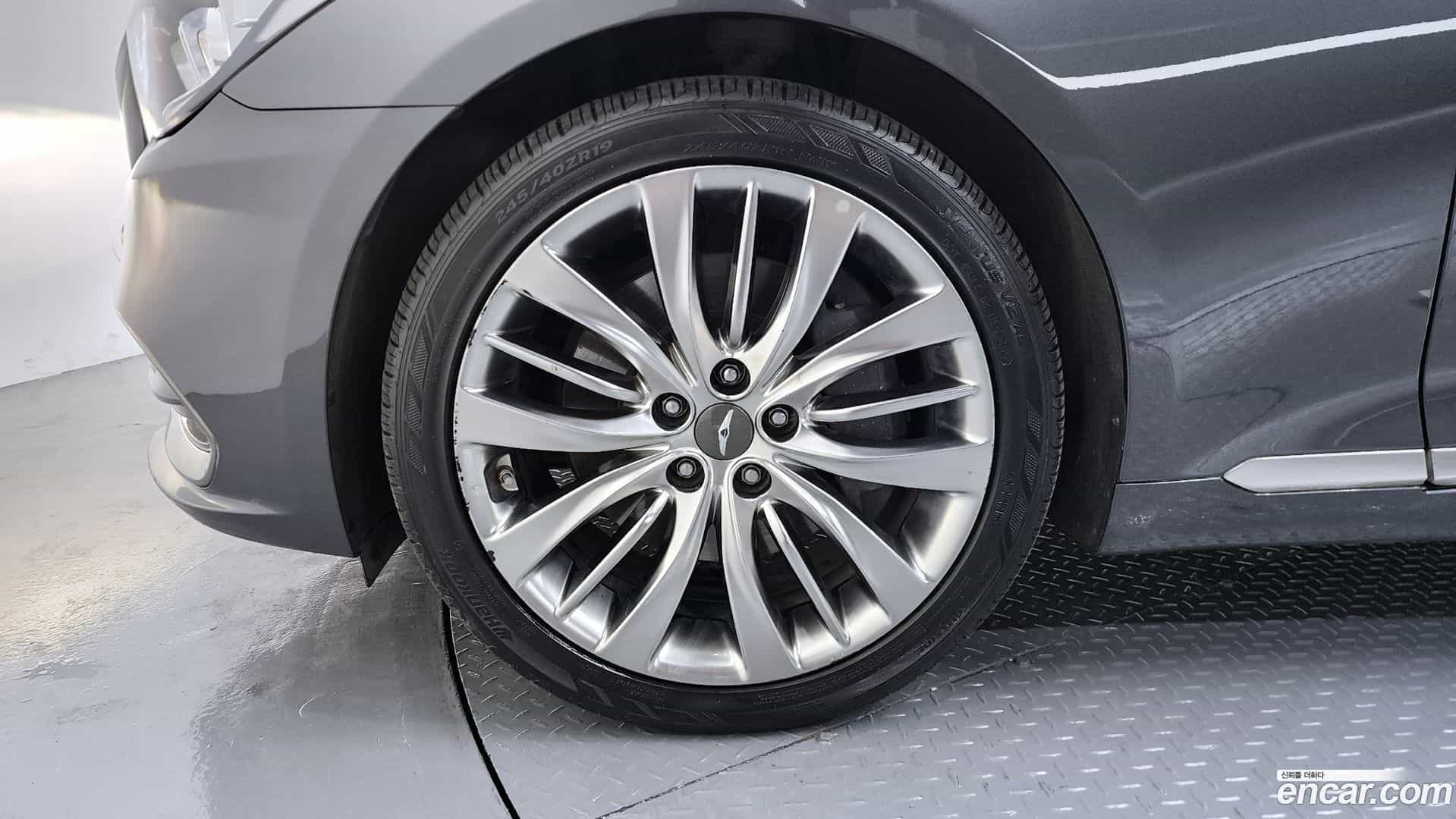 G80 Genesis 2019.1-OUTER-005