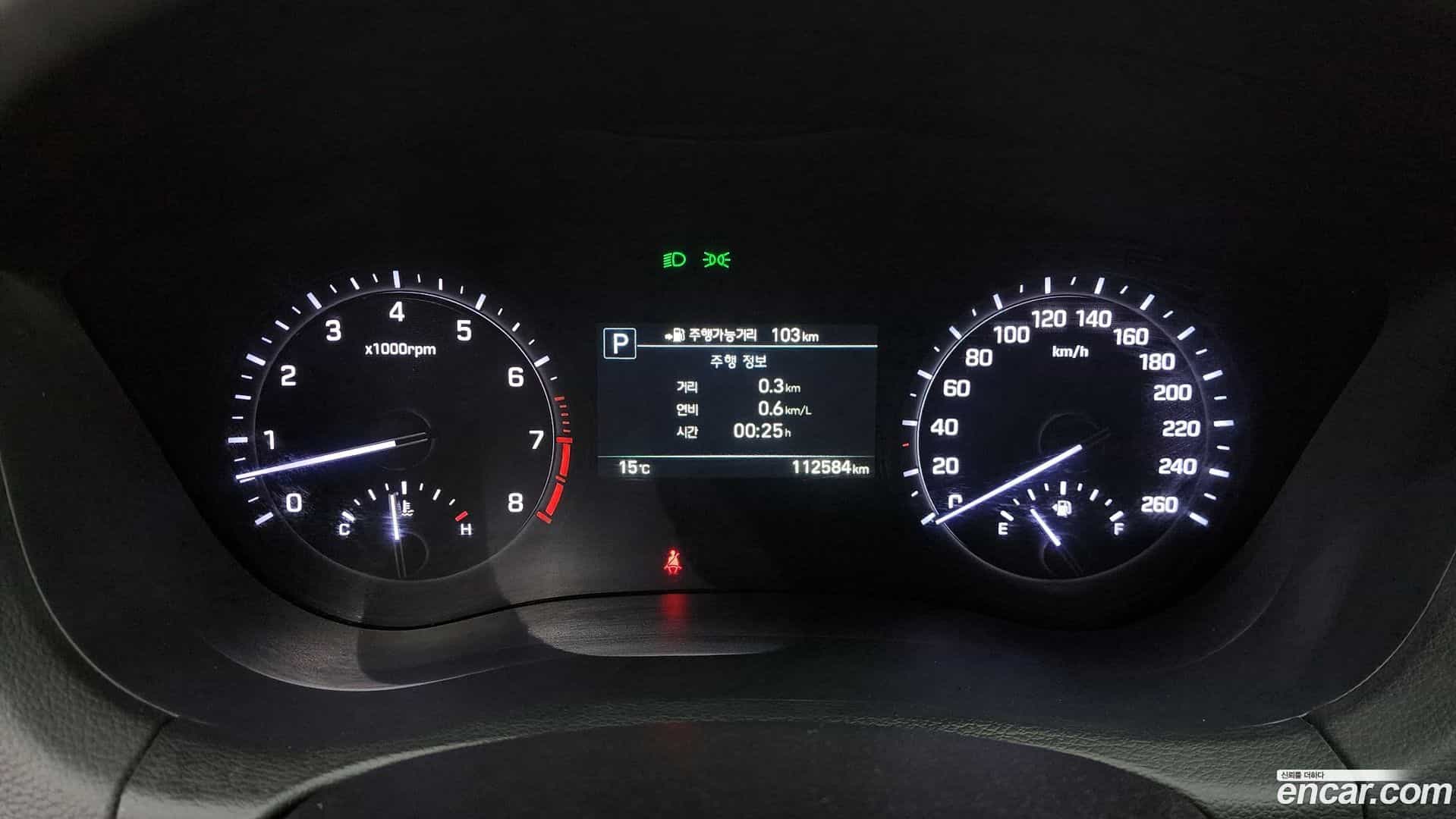 G80 Genesis 2019.1-INNER-008