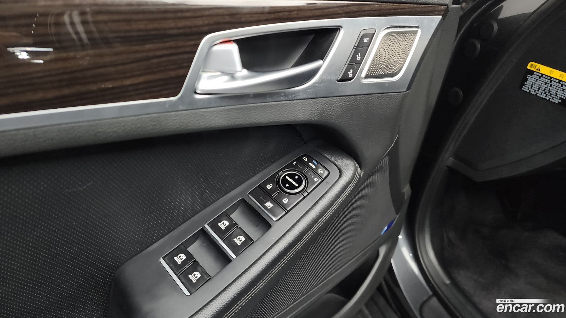 Main__Slider__Photo:G80 Genesis 2019.1-13