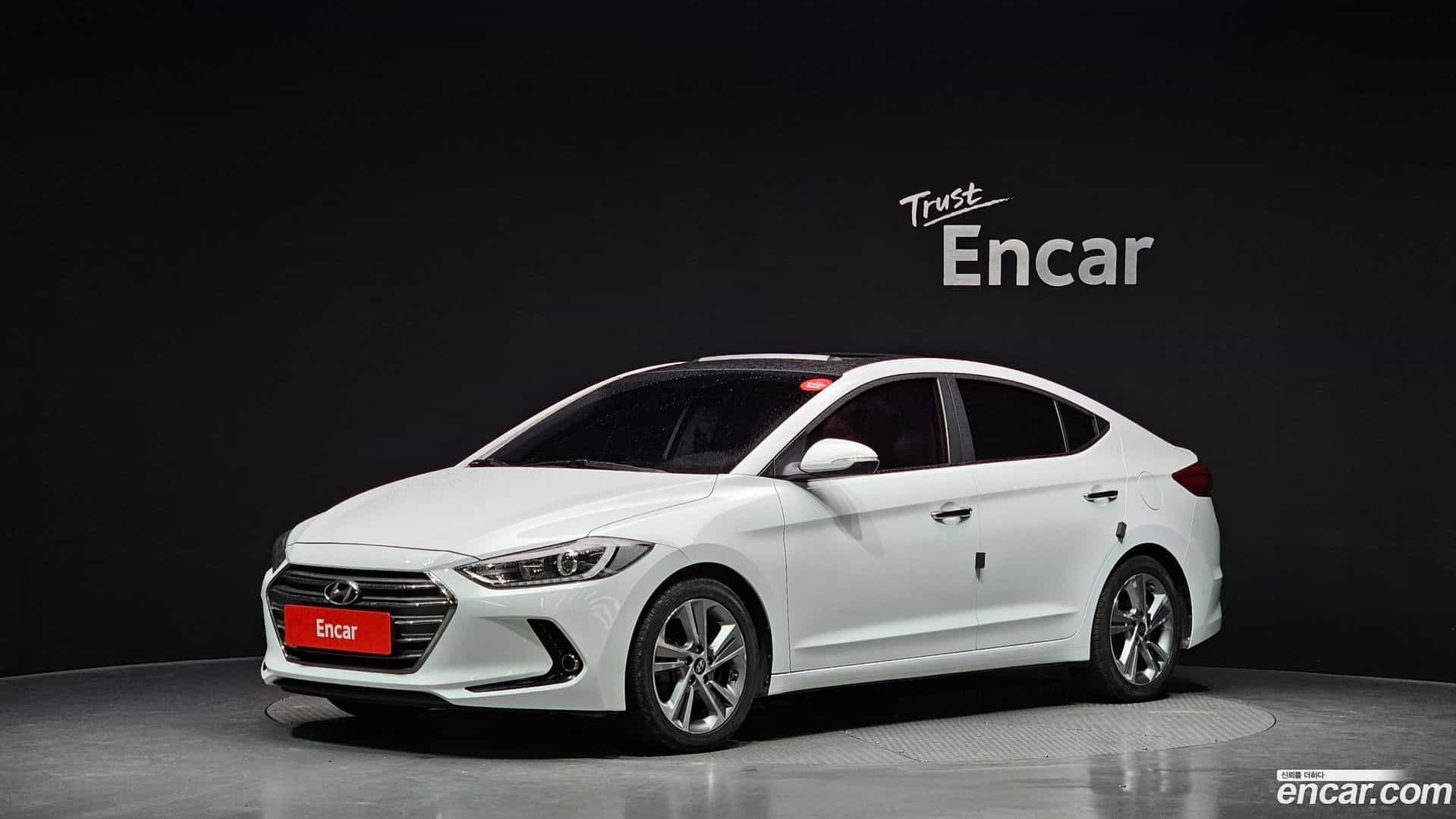 AVANTE Hyundai 2016.11-OUTER-001