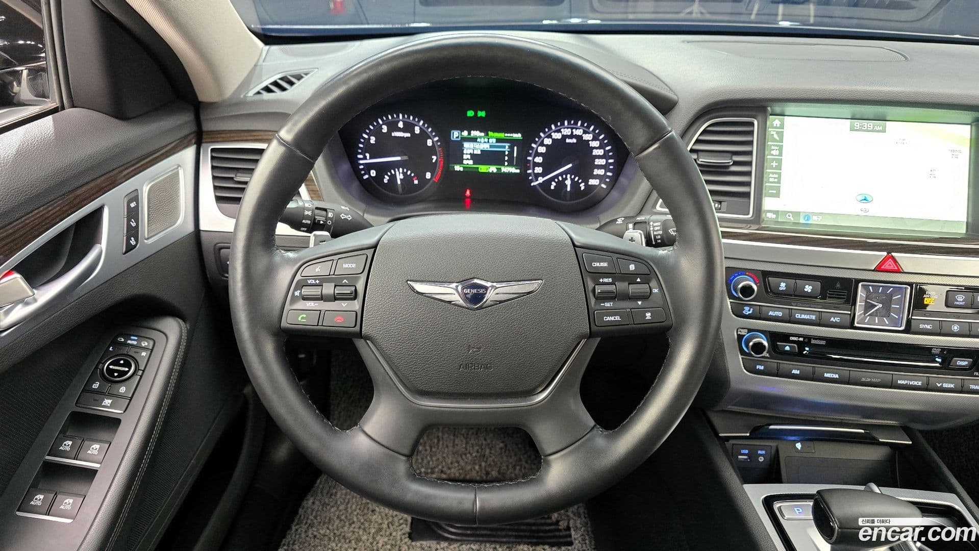 Main__Slider__Photo:G80 Genesis 2018.0-13