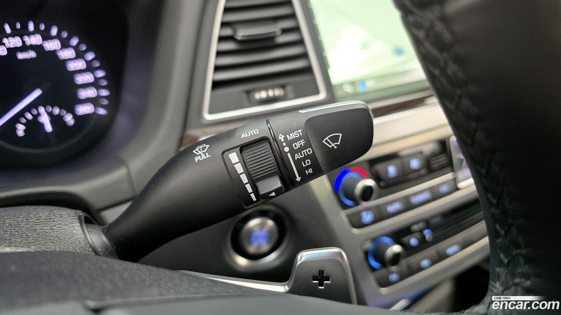 Main__Slider__Photo:G80 Genesis 2018.0-16