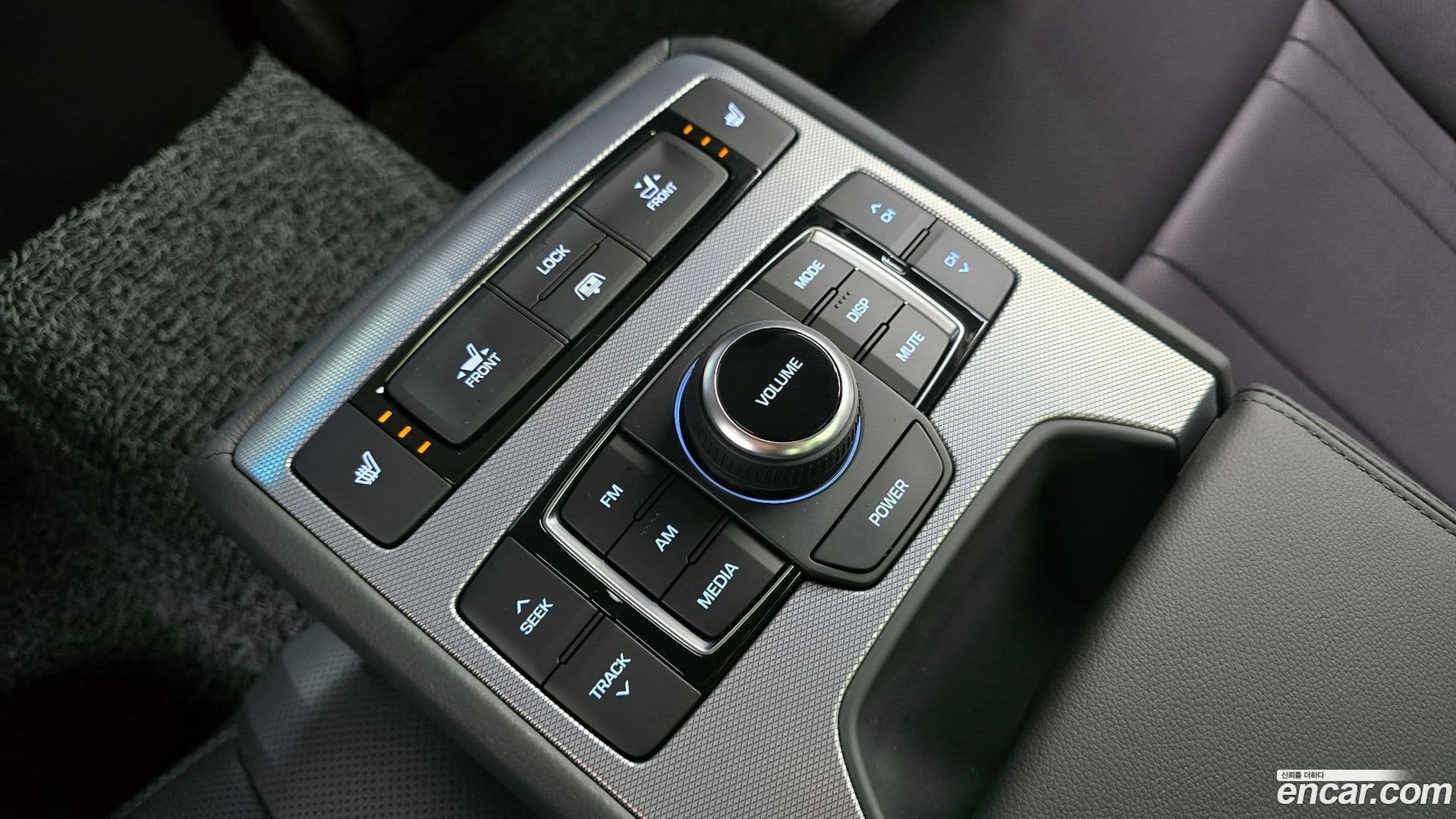 Main__Slider__Photo:G80 Genesis 2018.0-17