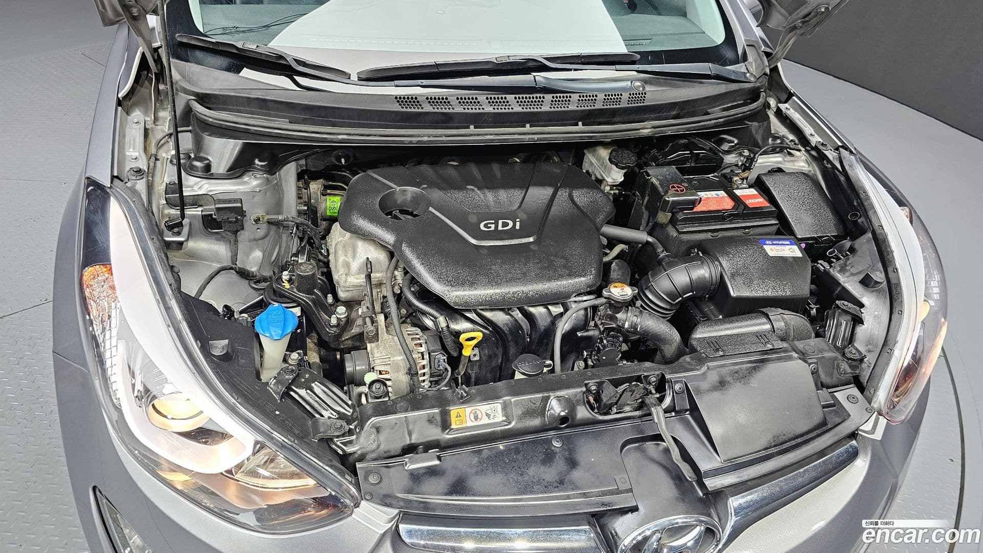 Main__Slider__Photo:AVANTE Hyundai 2013.10-5