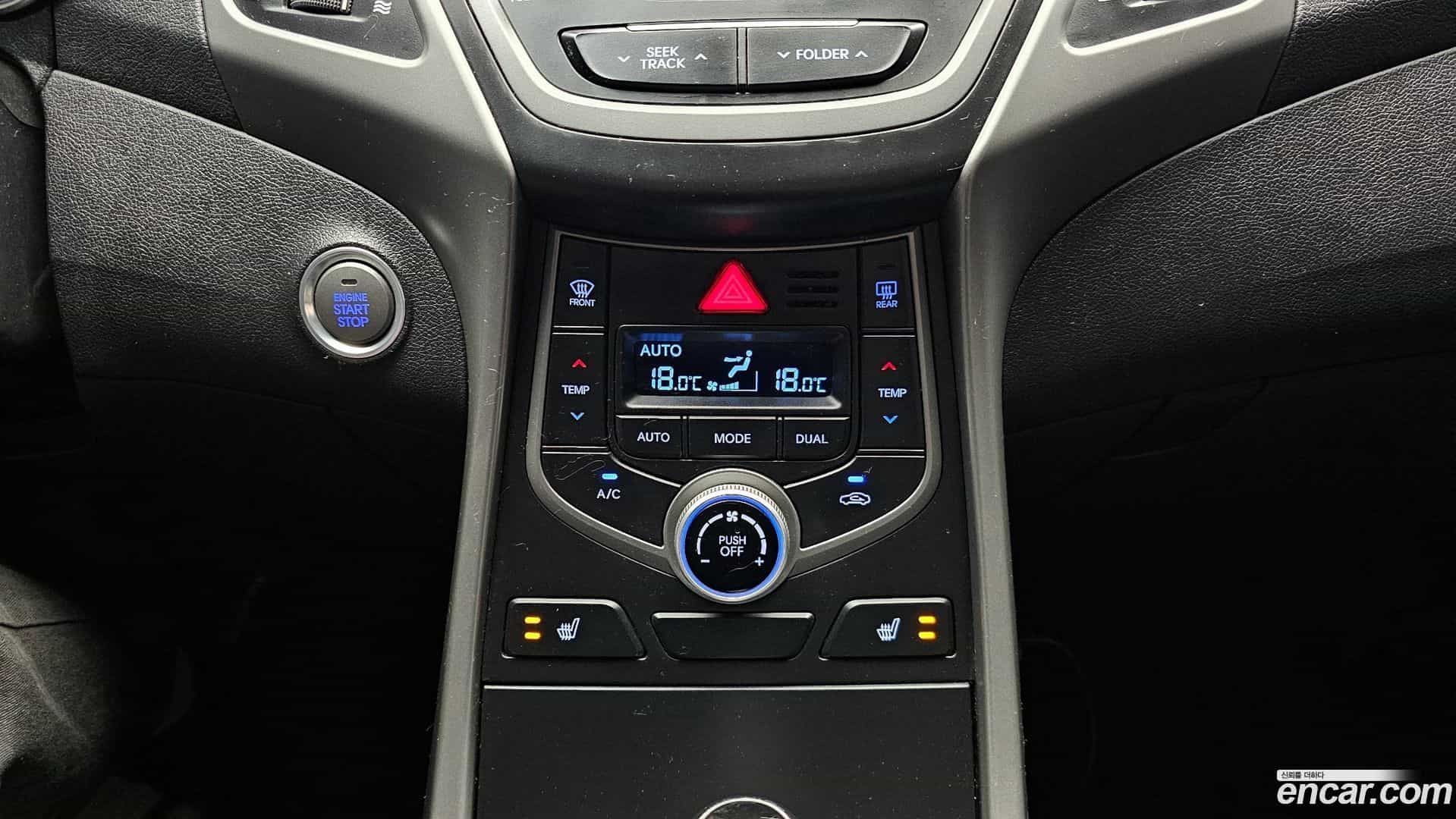 AVANTE Hyundai 2013.10-OPTION-022