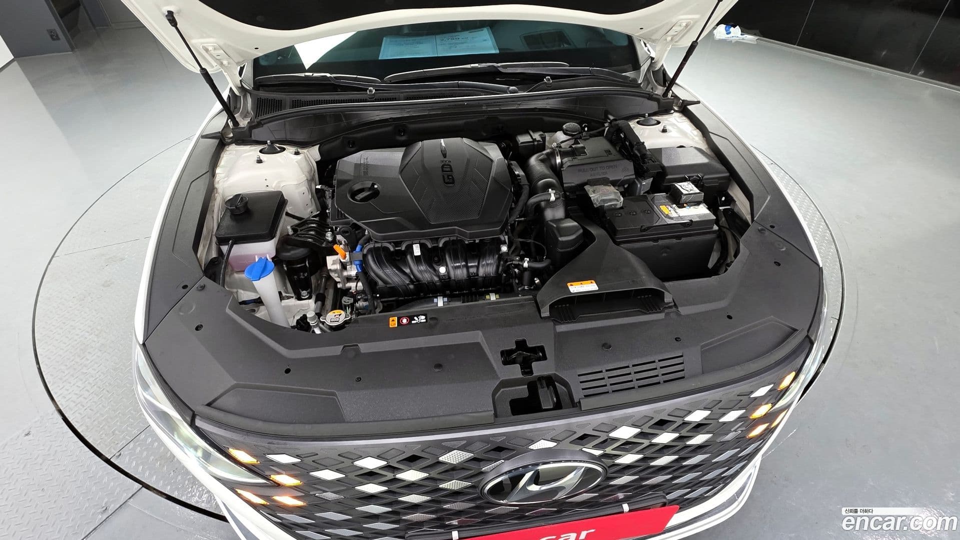 Main__Slider__Photo:Grandeur Hyundai 2022.6-5