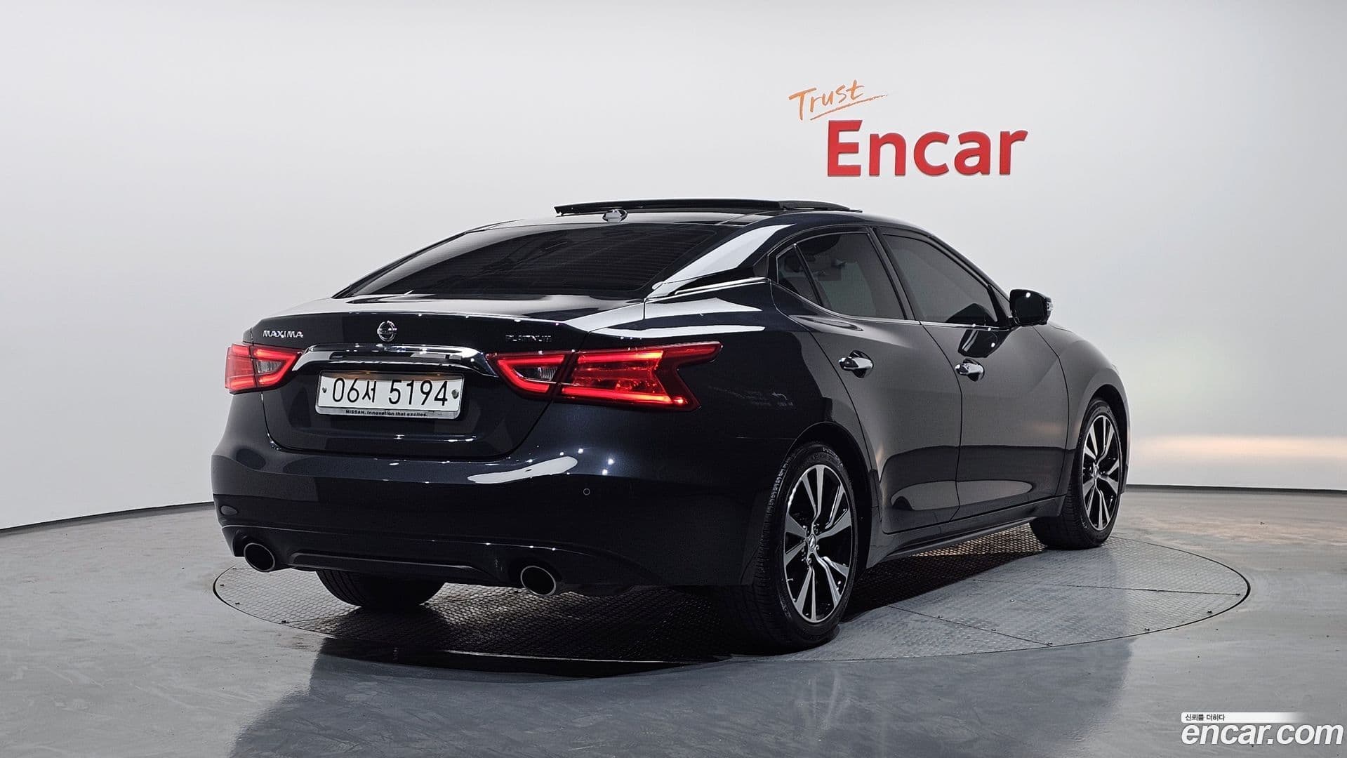 Main__Slider__Photo:Maxima Nissan 2017.11-1