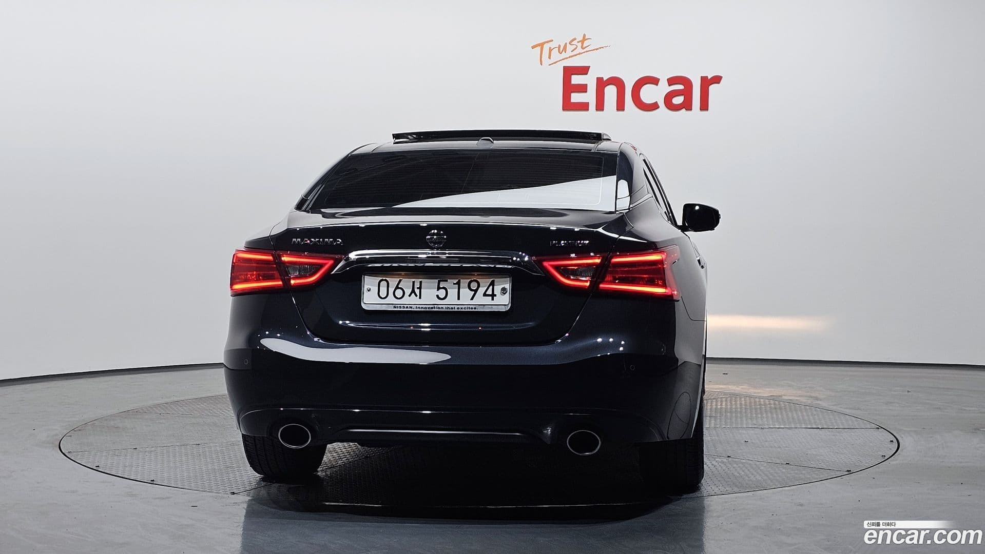 Main__Slider__Photo:Maxima Nissan 2017.11-3