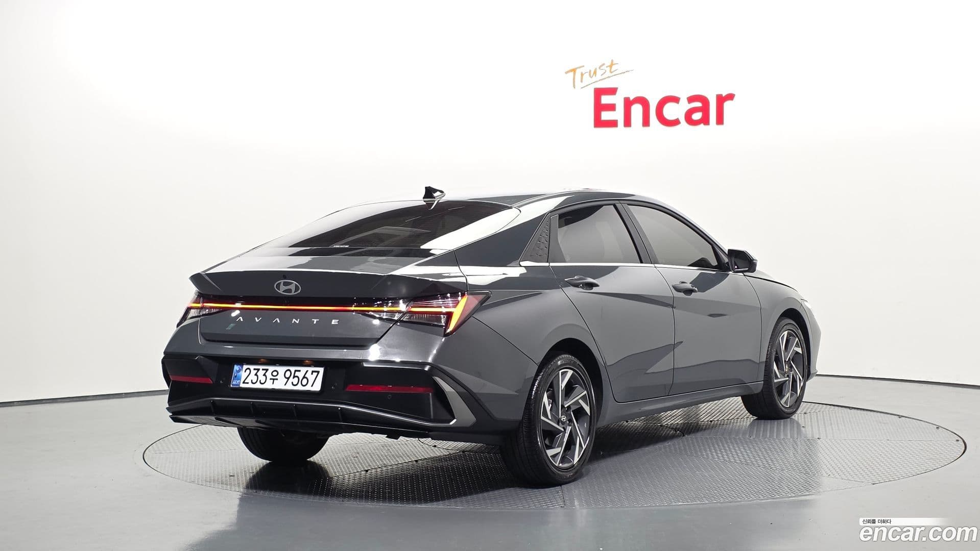 Main__Slider__Photo:AVANTE Hyundai 2024.7-1