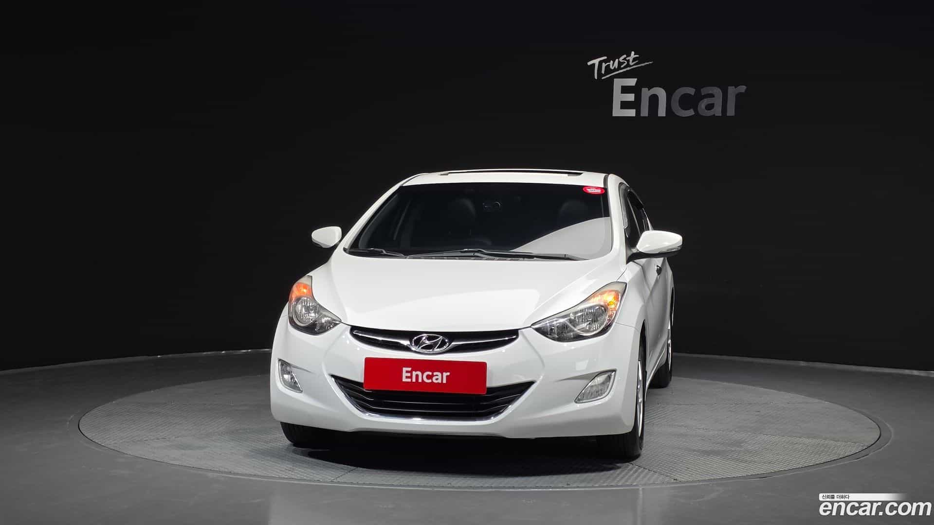 AVANTE Hyundai 2011.2-OUTER-003