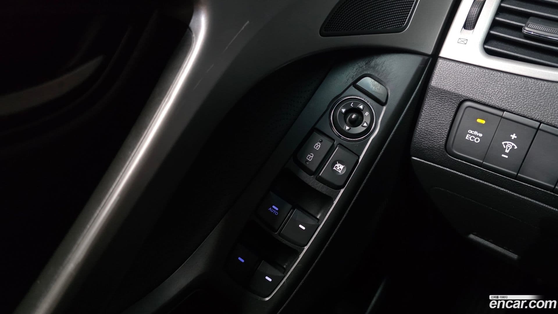 Main__Slider__Photo:AVANTE Hyundai 2011.2-13