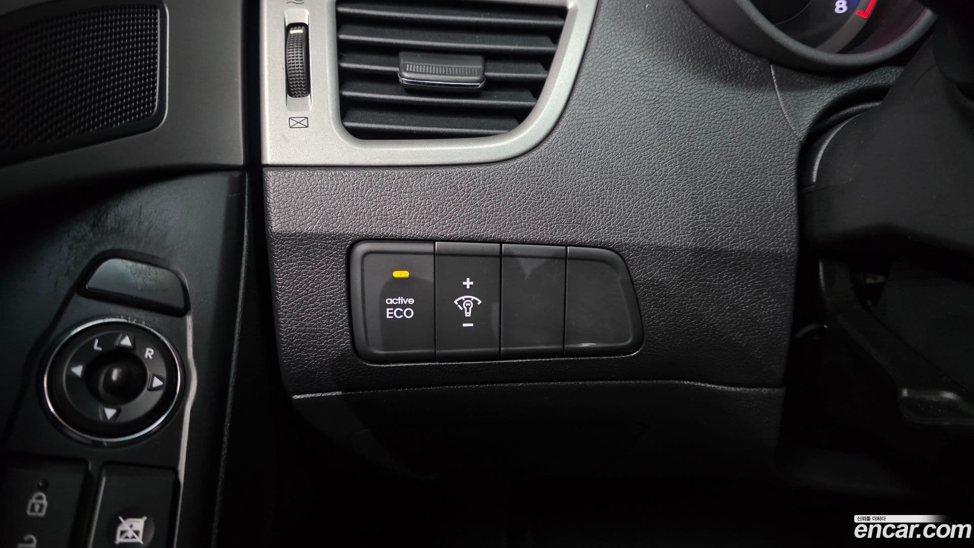 Main__Slider__Photo:AVANTE Hyundai 2011.2-14