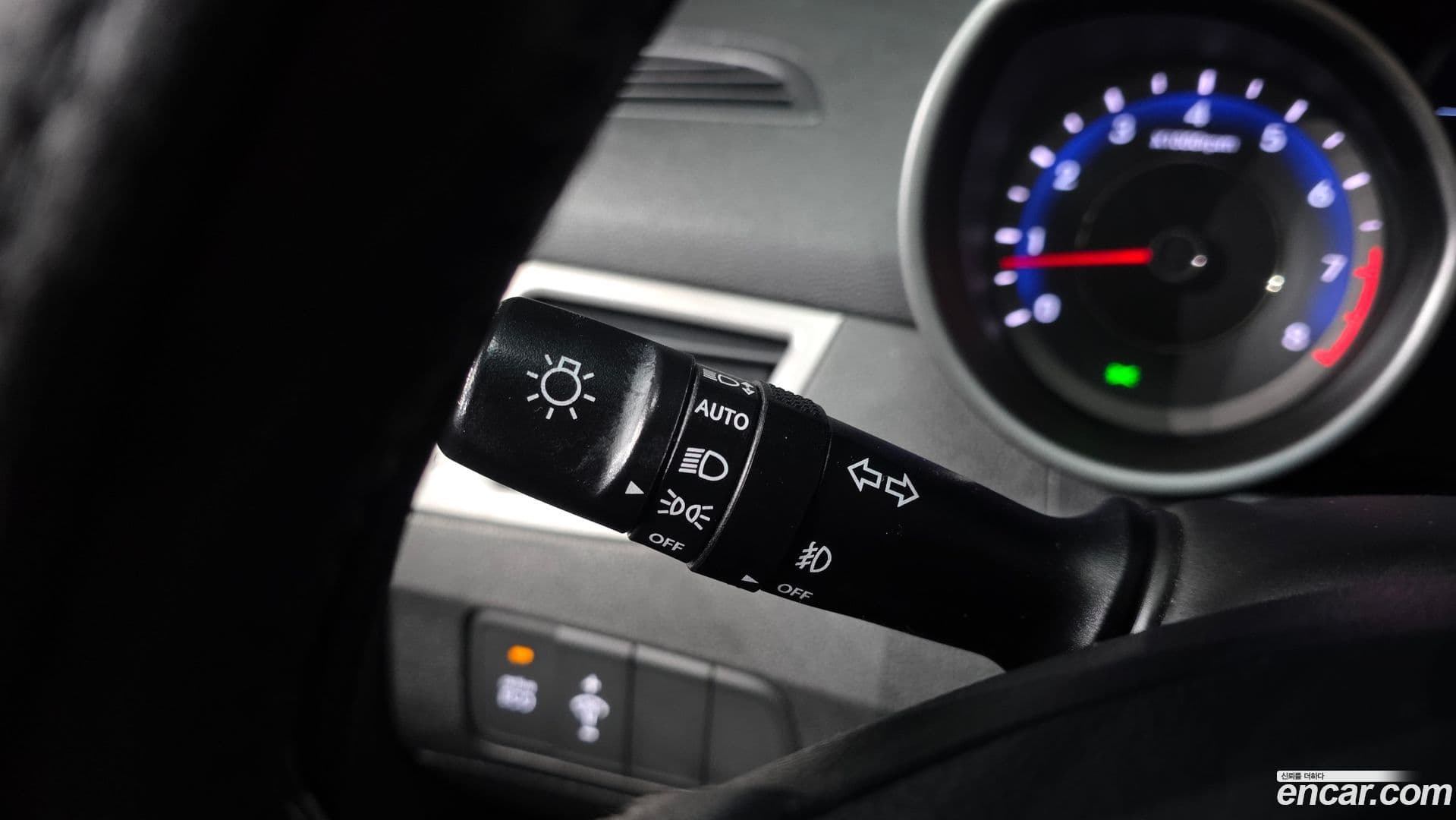 Main__Slider__Photo:AVANTE Hyundai 2011.2-15