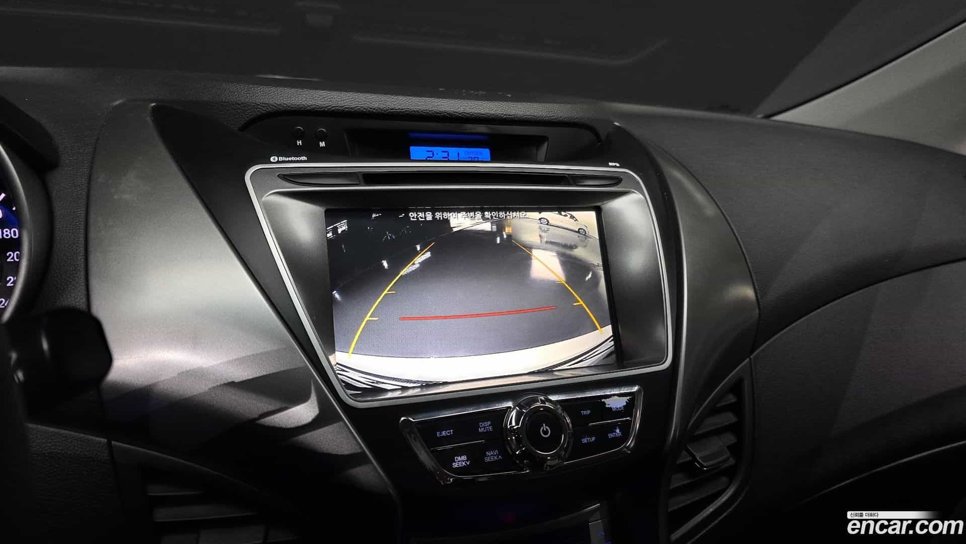 AVANTE Hyundai 2011.2-OPTION-023