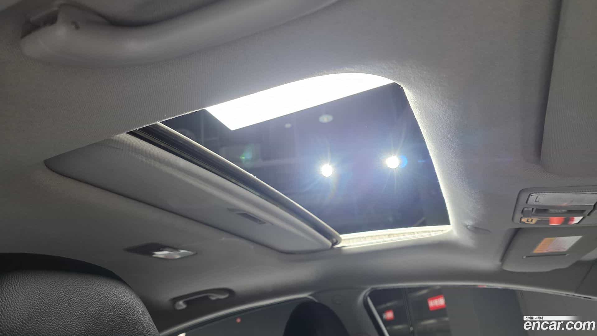 AVANTE Hyundai 2011.2-OPTION-024