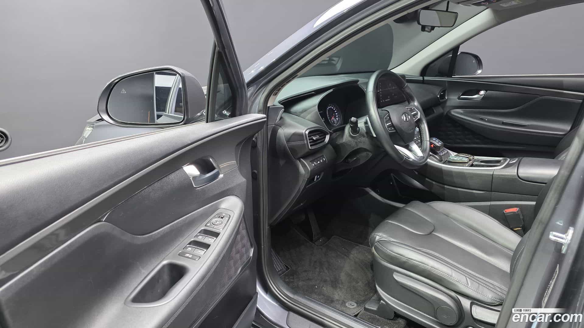 Santafe Hyundai 2022.10-INNER-010