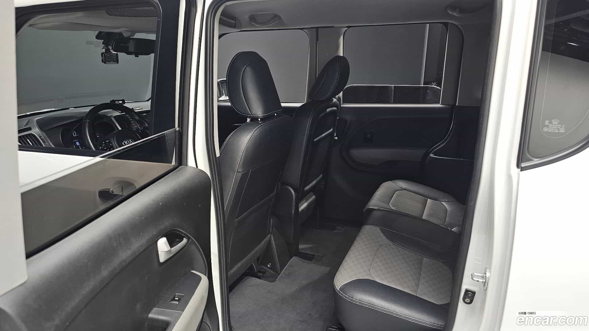 RAY Kia 2021.6-OPTION-016