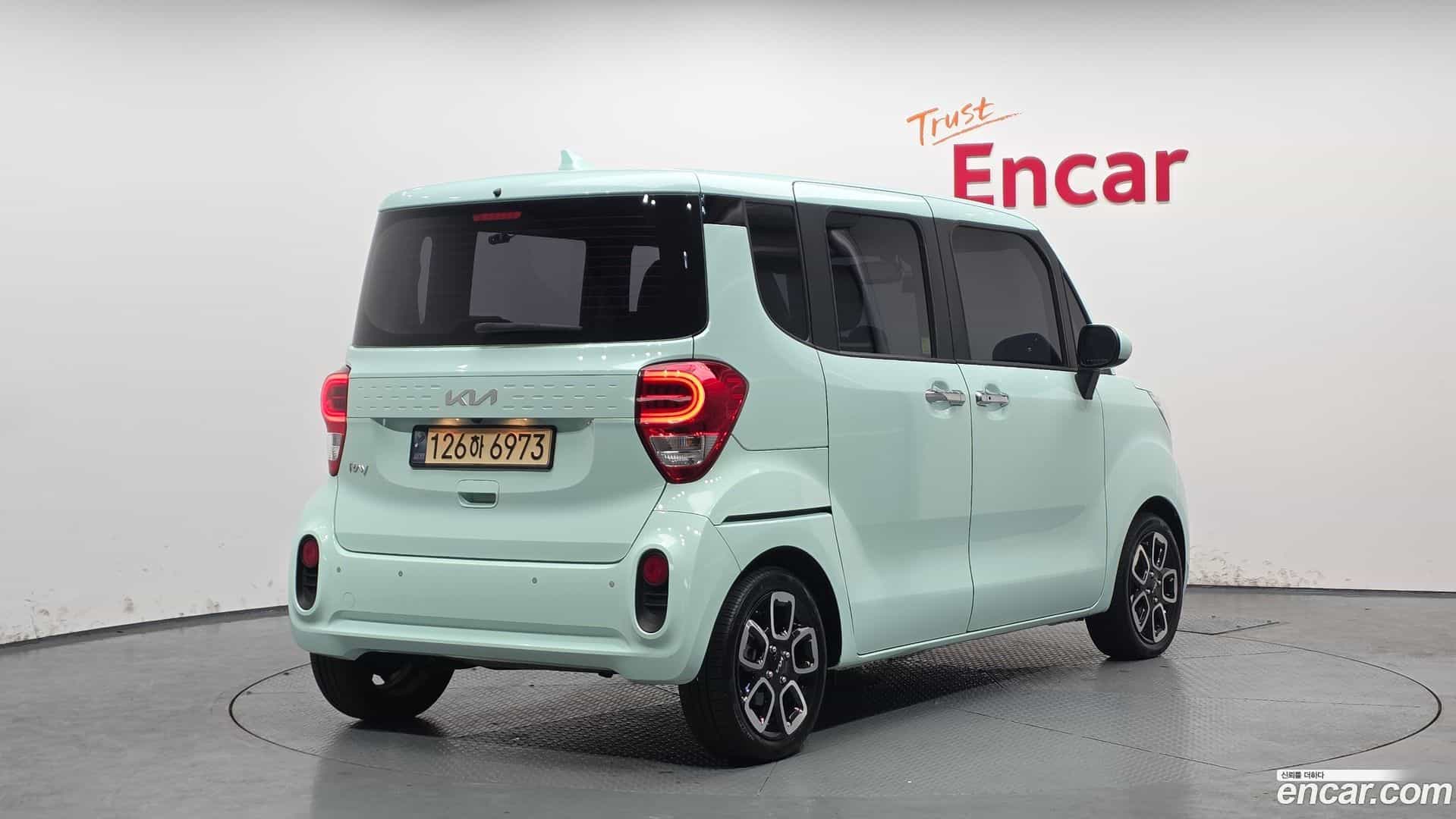 RAY Kia 2022.2-OUTER-002