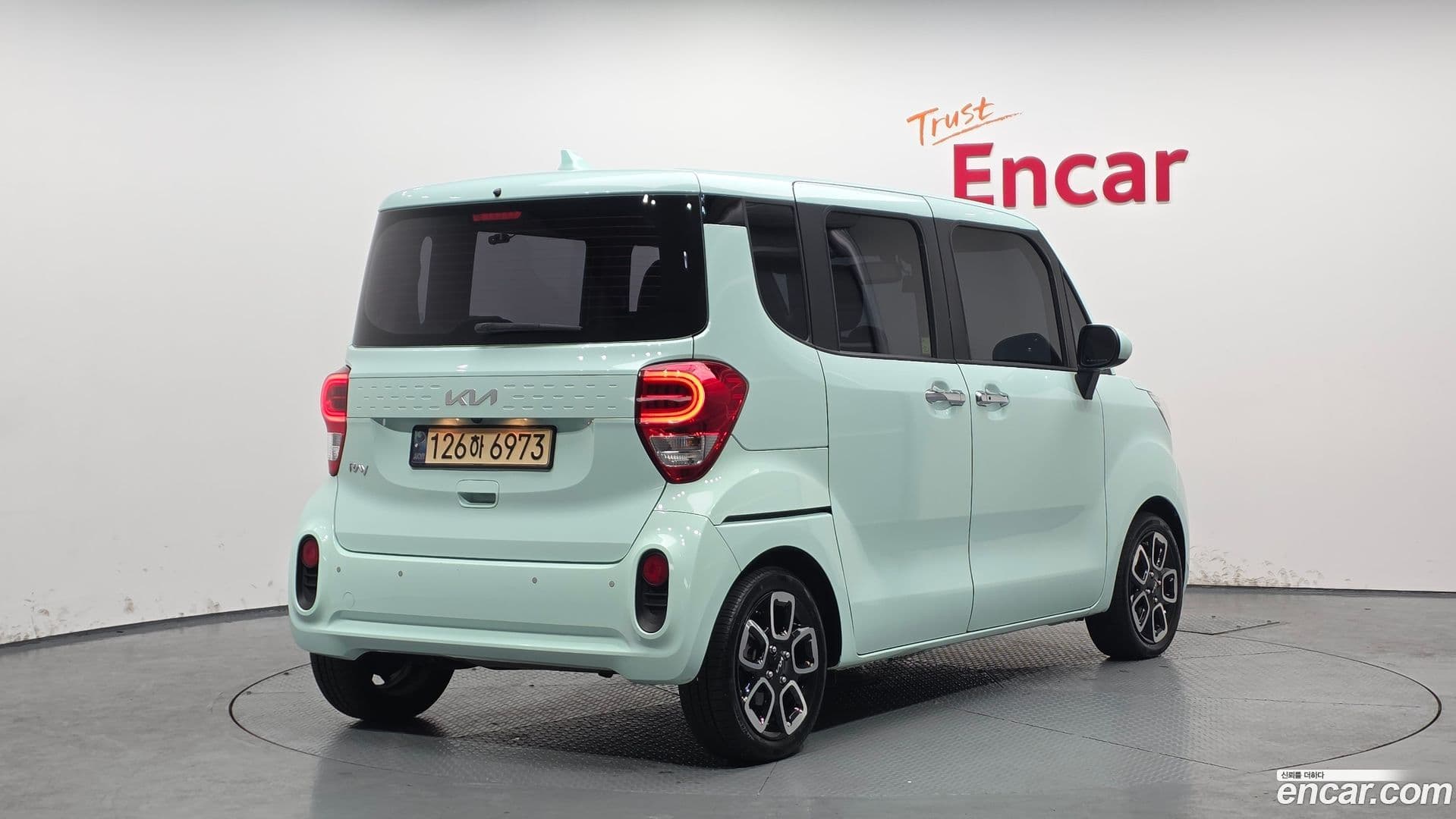 Main__Slider__Photo:RAY Kia 2022.2-1