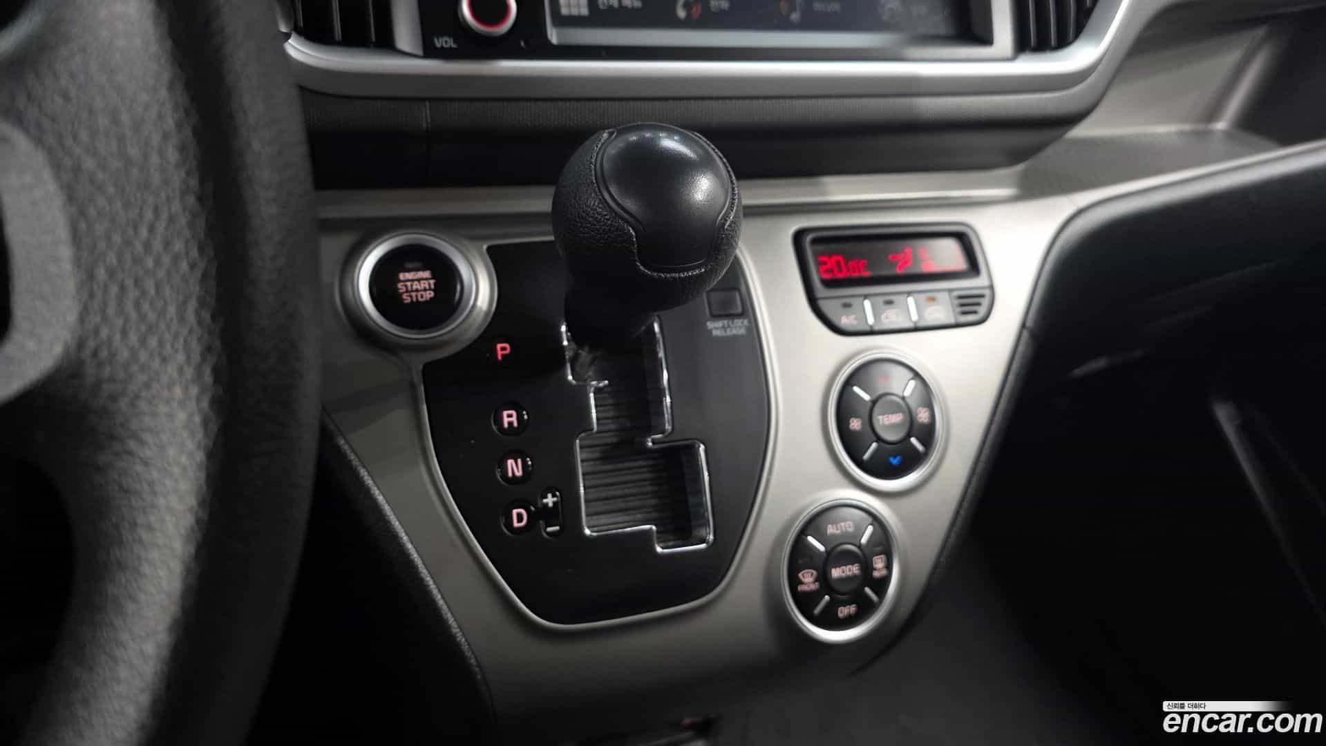 RAY Kia 2022.2-INNER-009