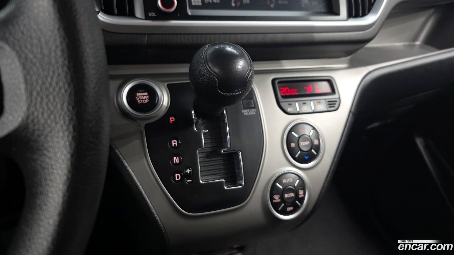 Main__Slider__Photo:RAY Kia 2022.2-8