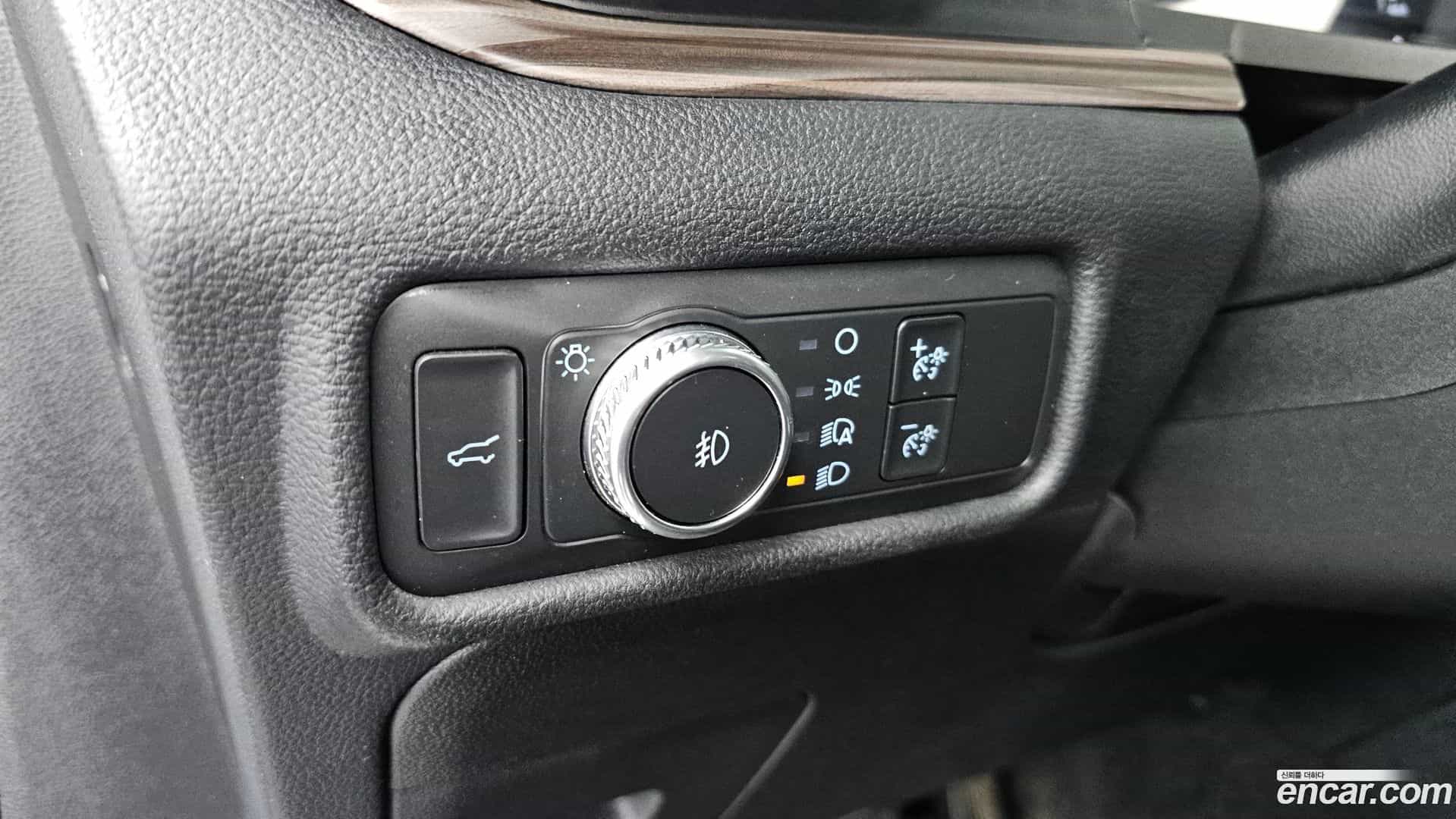 Explorer Ford 2020.4-OPTION-022