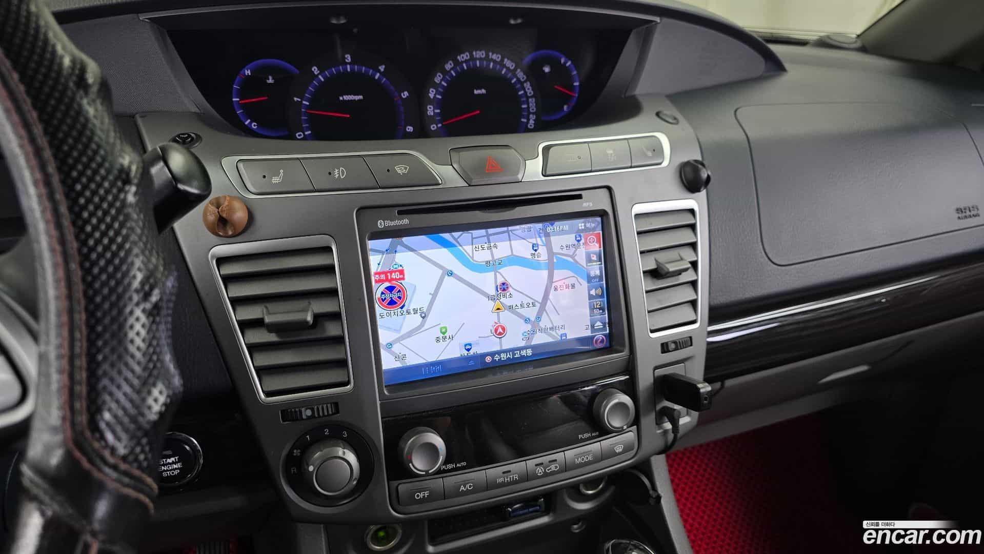 KORANDO KG_Mobility_Ssangyong 2015.9-OPTION-018