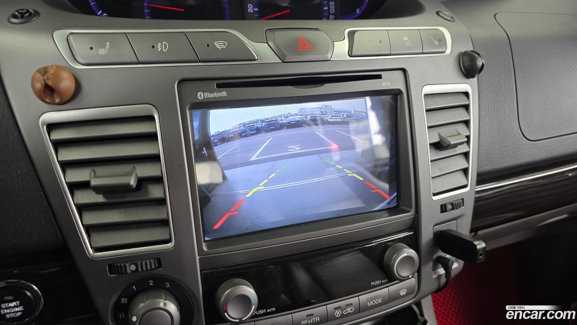 Main__Slider__Photo:KORANDO KG_Mobility_Ssangyong 2015.9-14