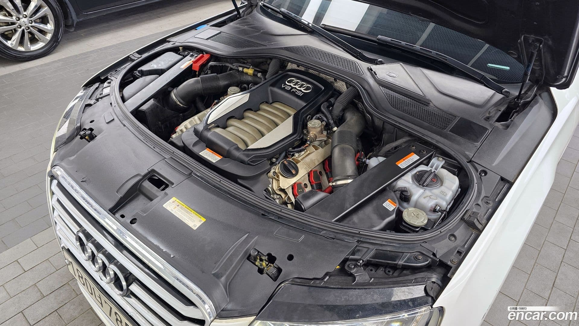 Main__Slider__Photo:A8 Audi 2012.2-5