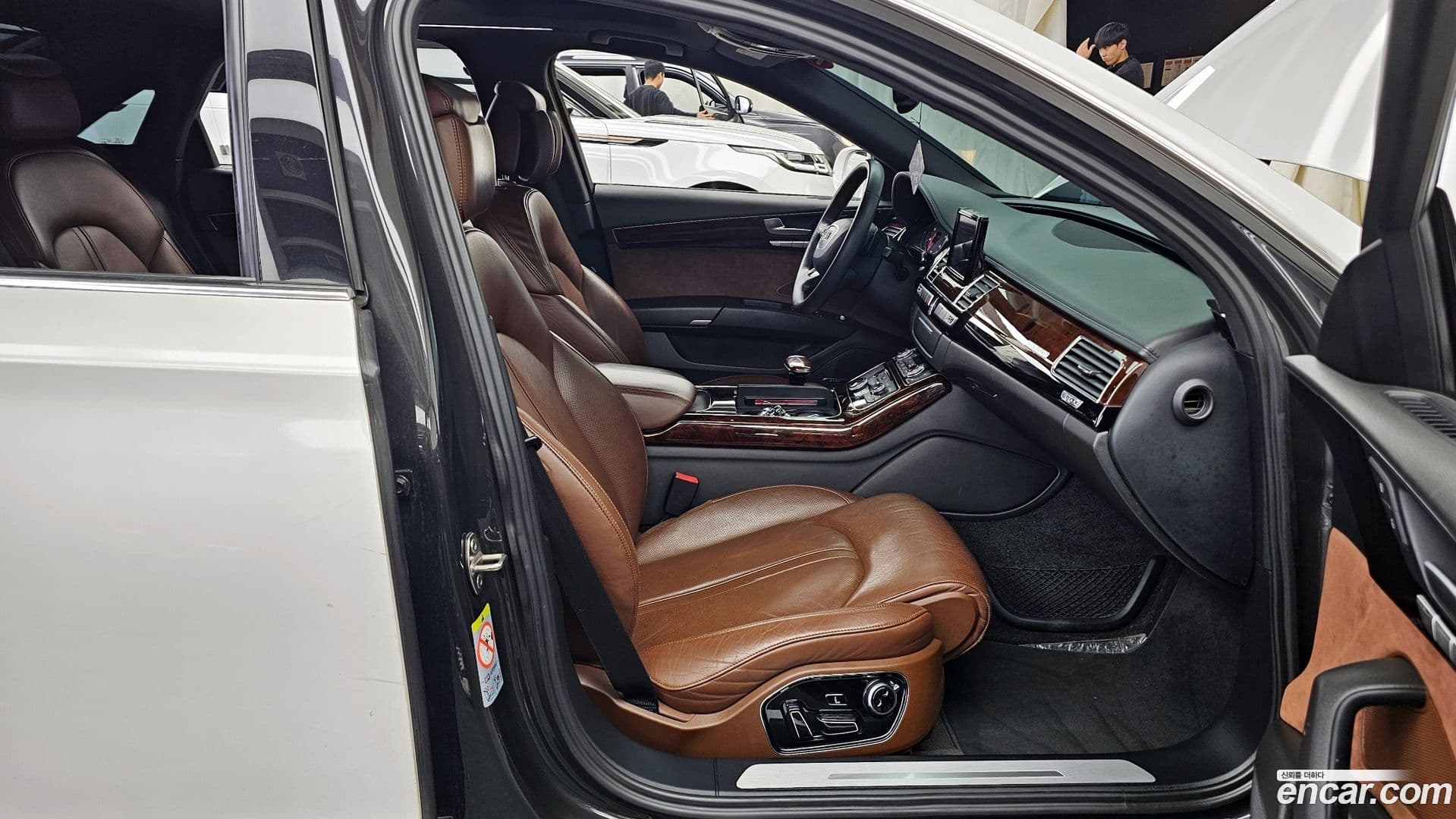 Main__Slider__Photo:A8 Audi 2012.2-10