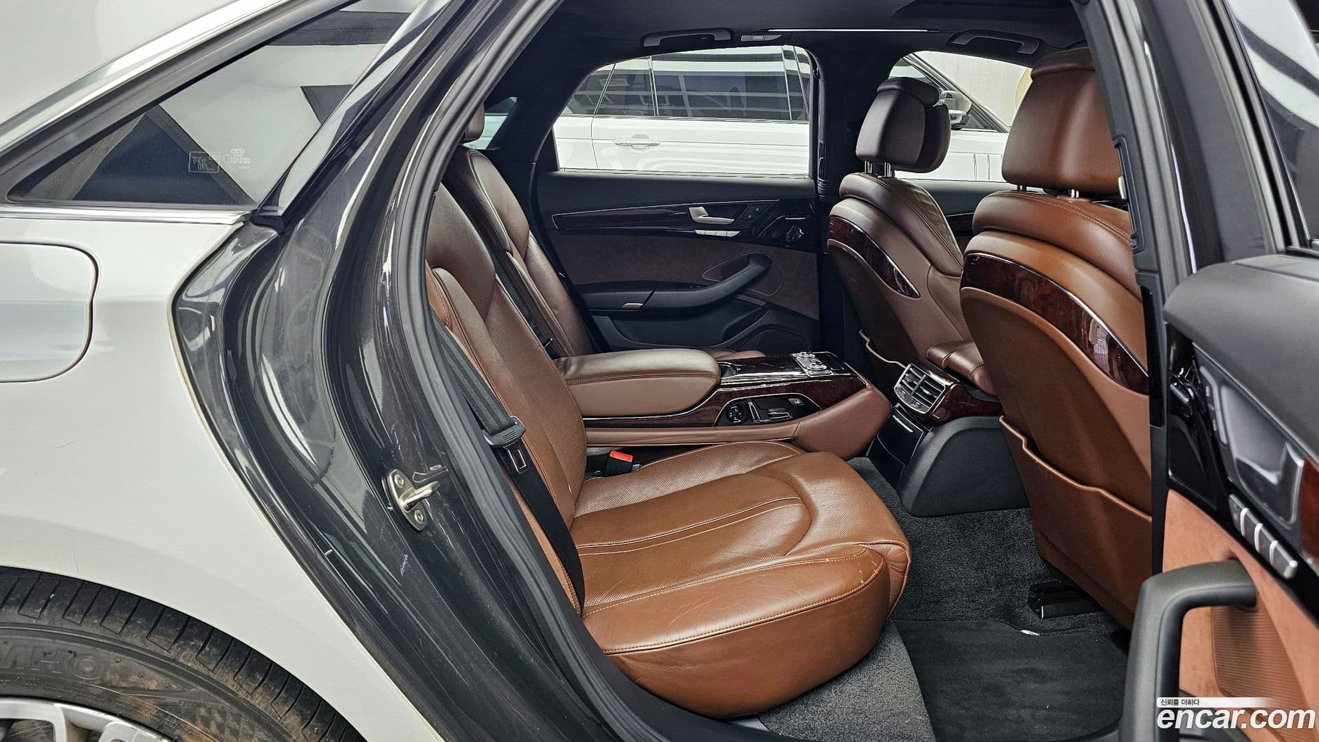 Main__Slider__Photo:A8 Audi 2012.2-11