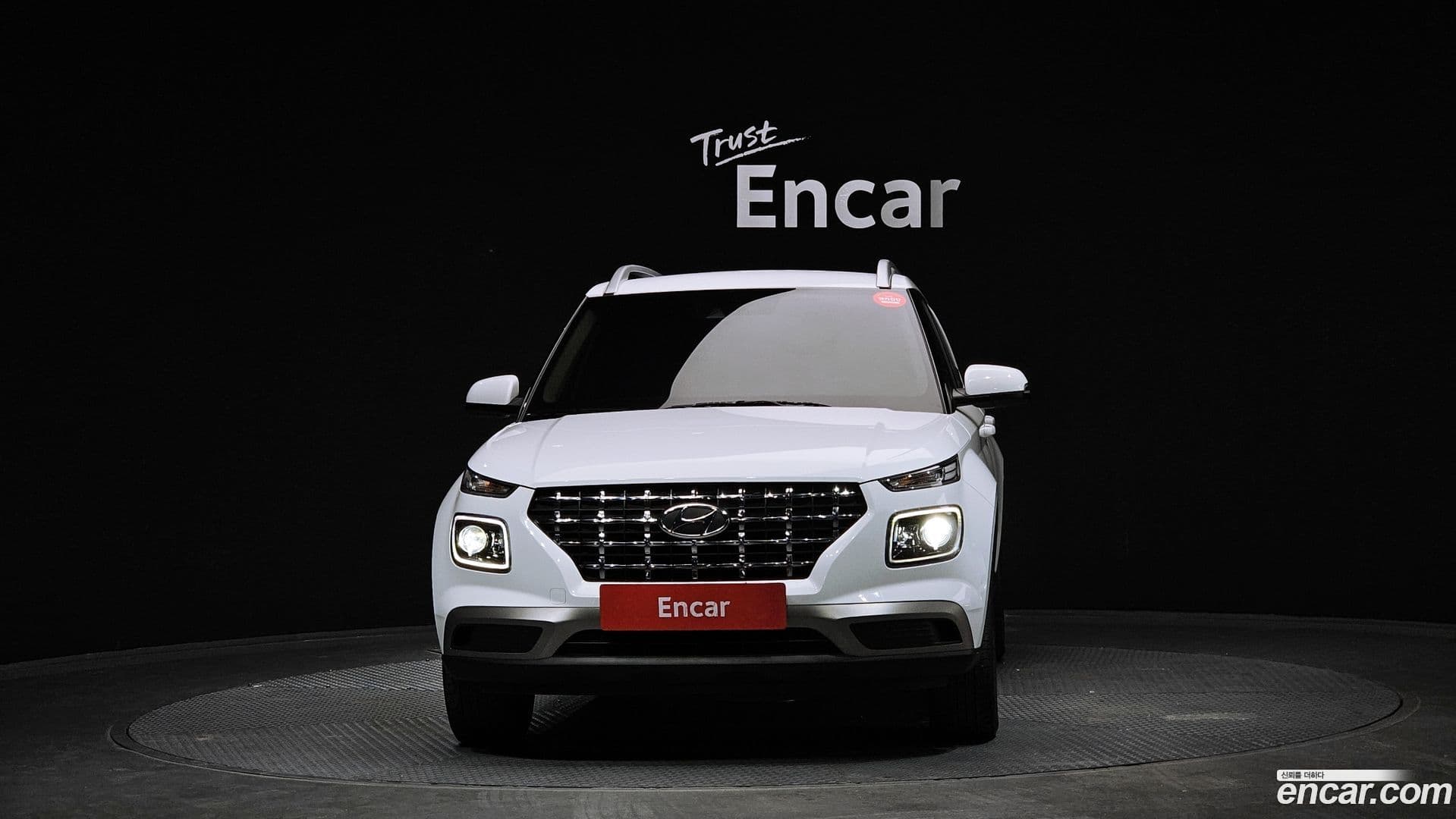 Main__Slider__Photo:Venue Hyundai 2021.4-2