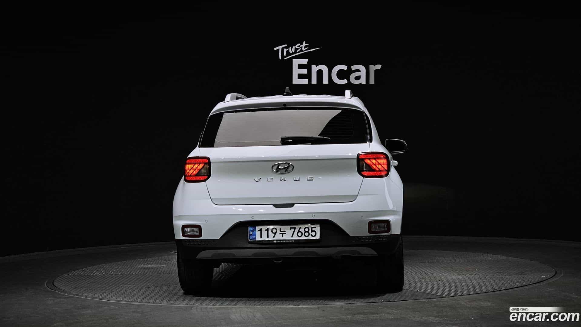 Venue Hyundai 2021.4-OUTER-004