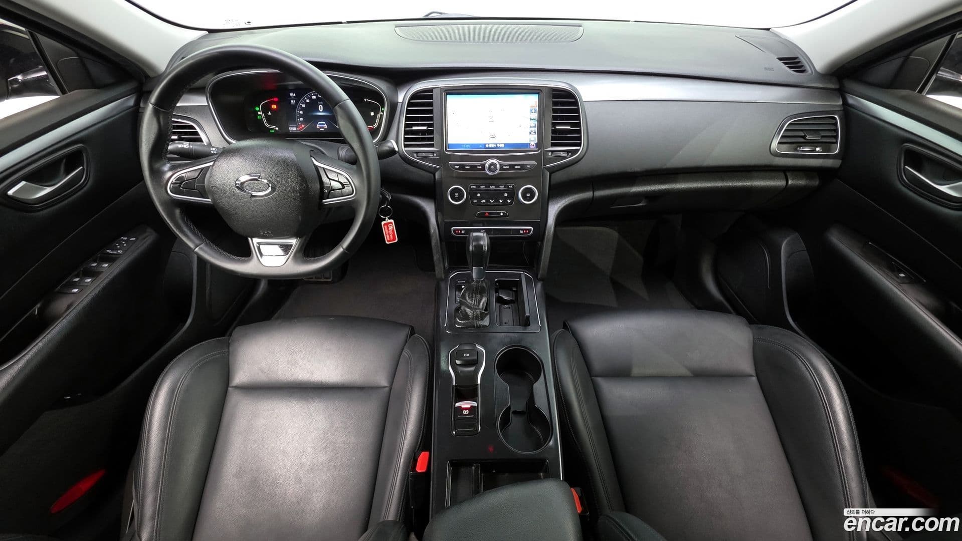 Main__Slider__Photo:SM6 Renault-KoreaSamsung 2021.0-6